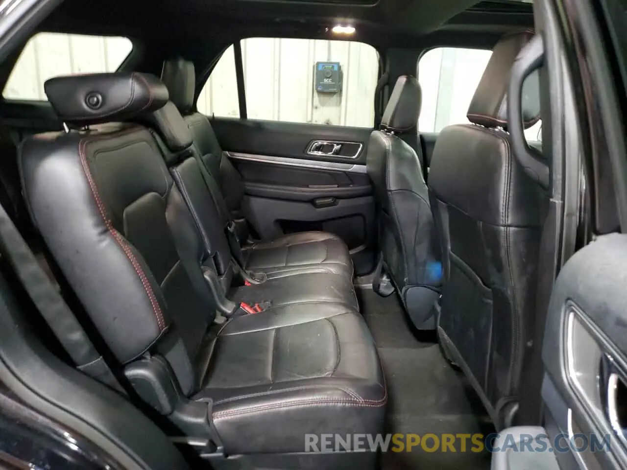 11 Photograph of a damaged car 1FM5K8GT2KGA72662 FORD EXPLORER 2019