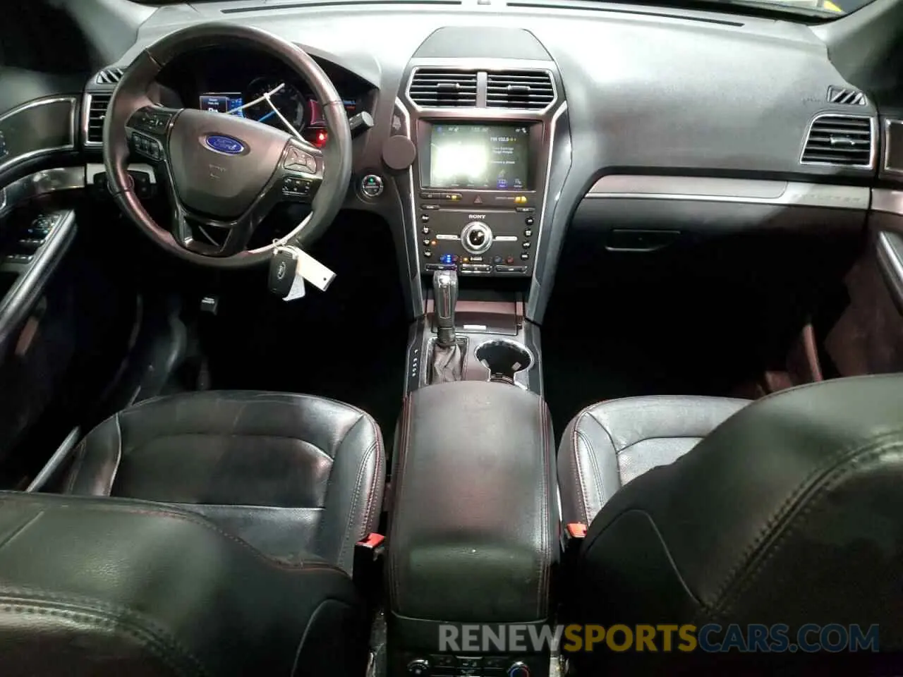 8 Photograph of a damaged car 1FM5K8GT2KGA72662 FORD EXPLORER 2019