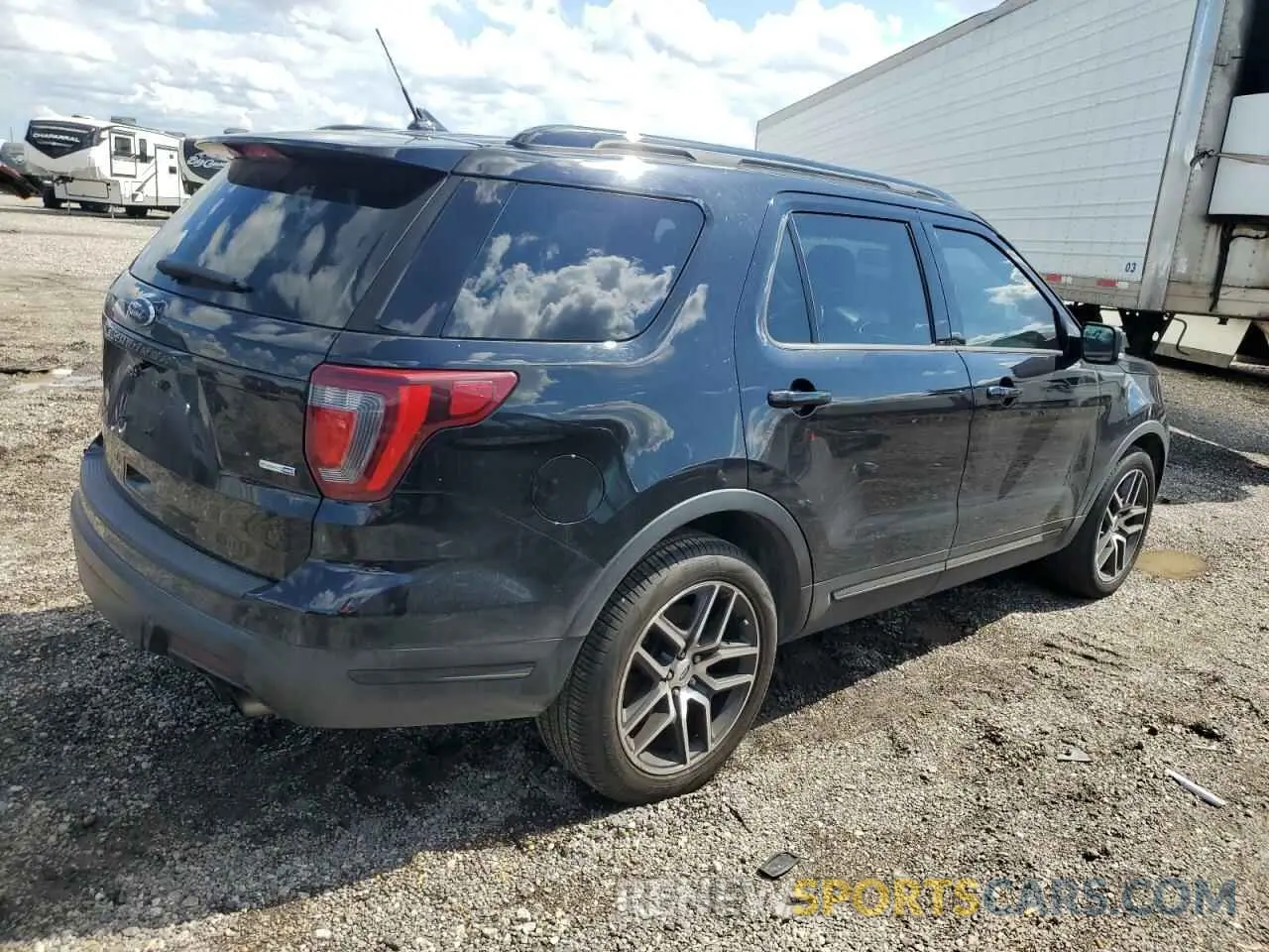 3 Photograph of a damaged car 1FM5K8GT6KGB52935 FORD EXPLORER 2019