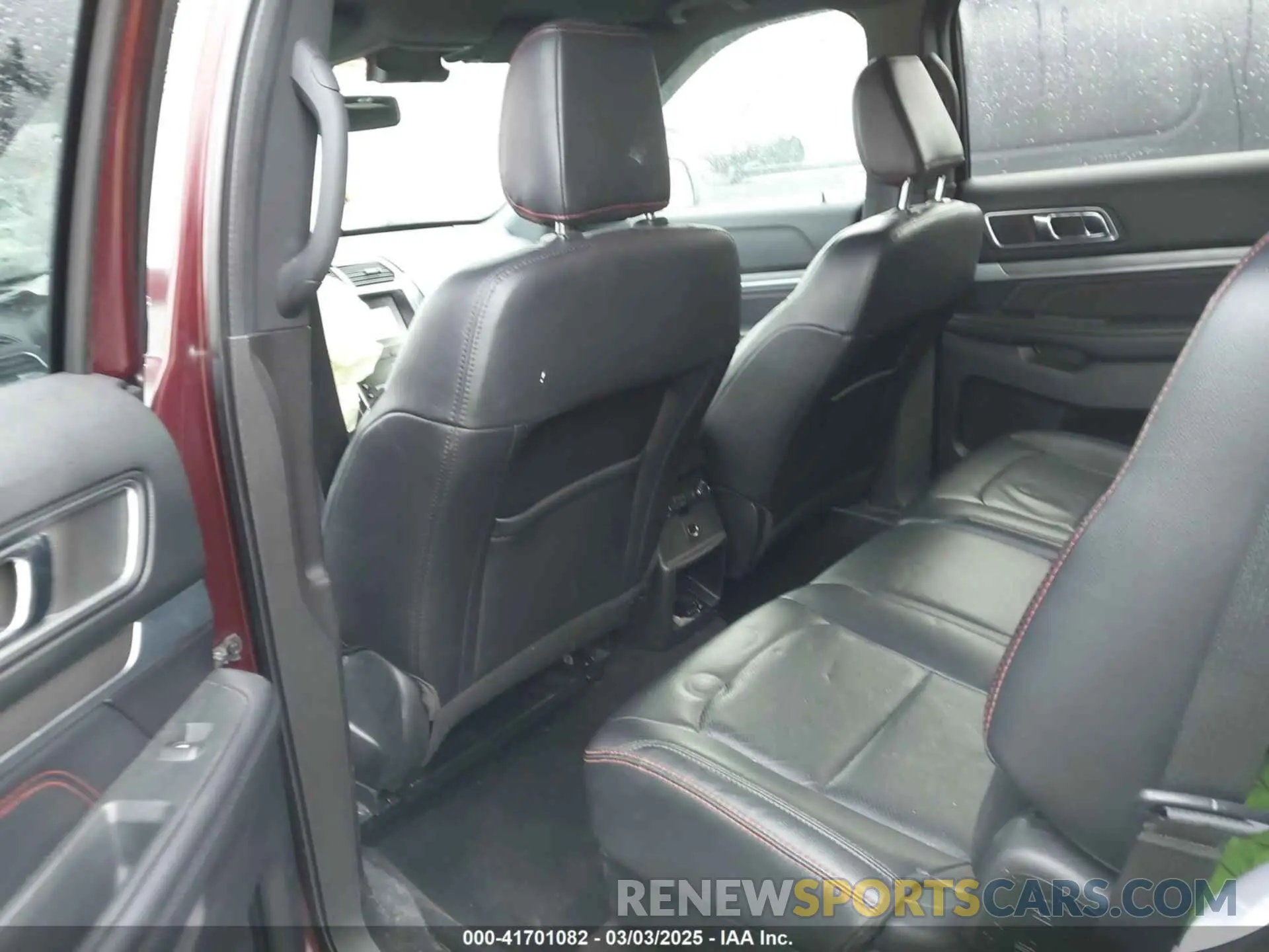 8 Photograph of a damaged car 1FM5K8GT9KGA35625 FORD EXPLORER 2019