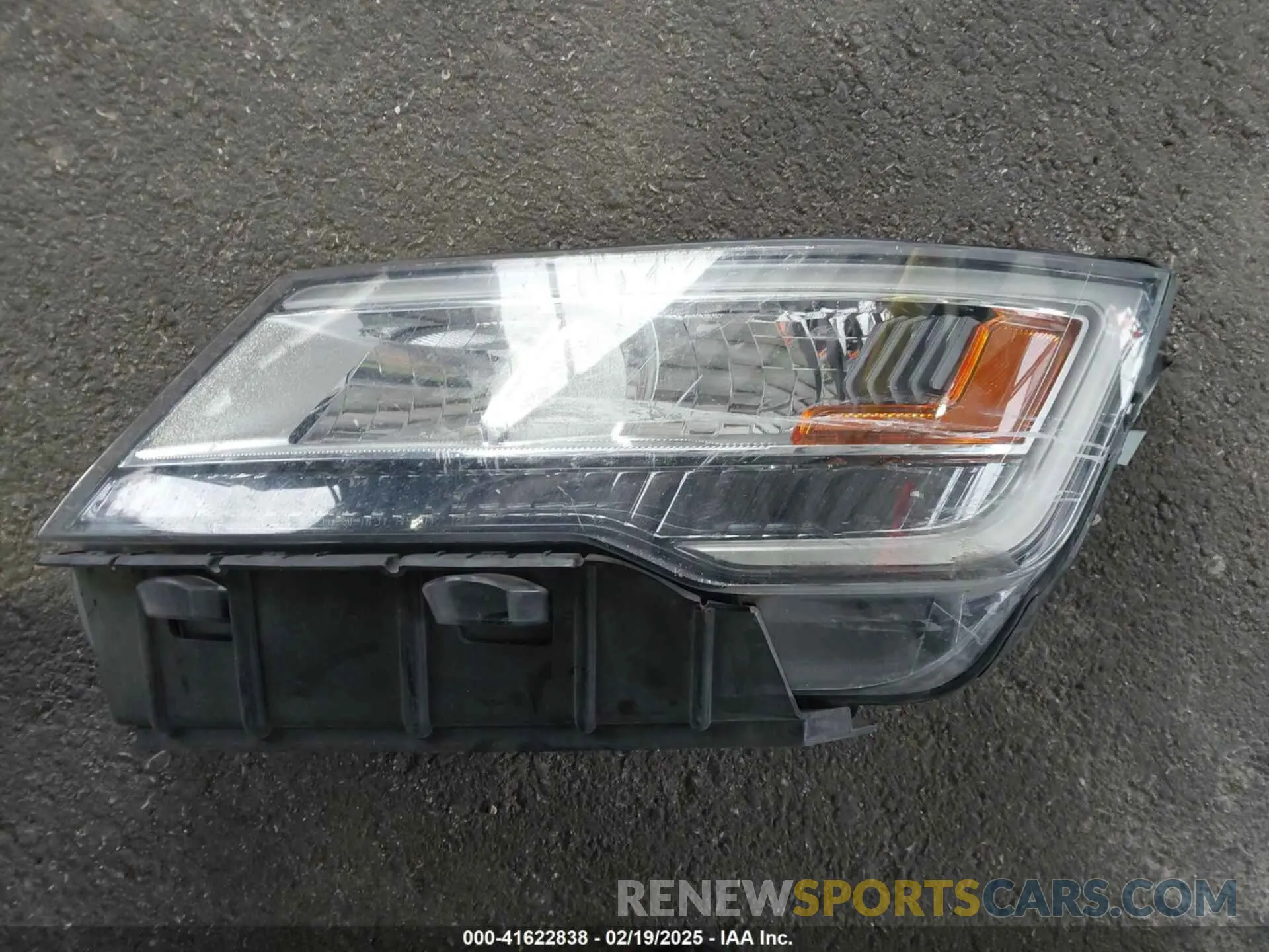 12 Photograph of a damaged car 1FM5K8HT2KGA52779 FORD EXPLORER 2019