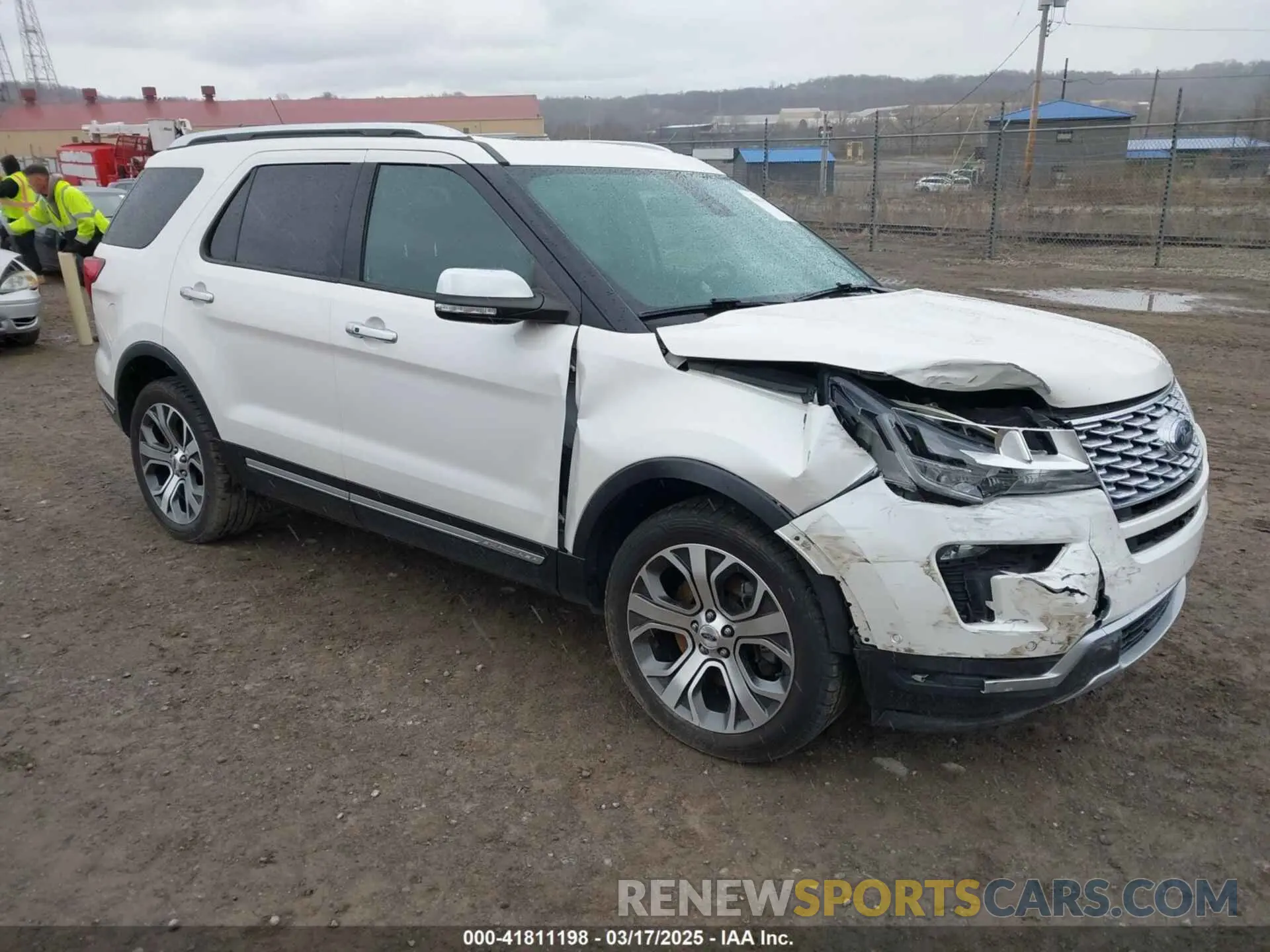 1 Фотография поврежденного автомобиля 1FM5K8HT3KGA54623 FORD EXPLORER 2019
