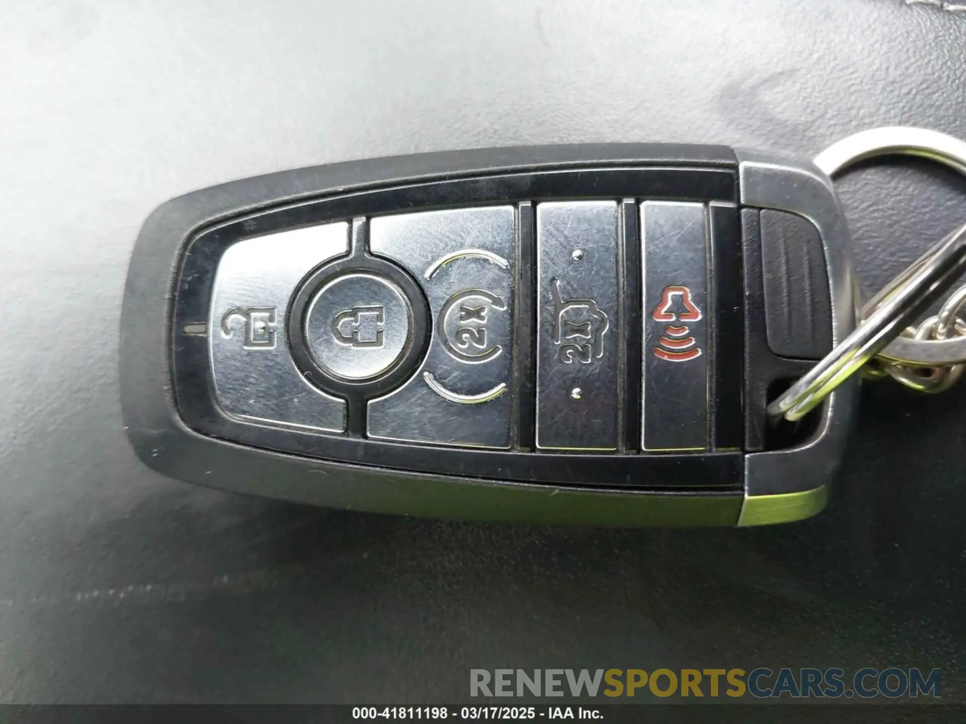 11 Фотография поврежденного автомобиля 1FM5K8HT3KGA54623 FORD EXPLORER 2019