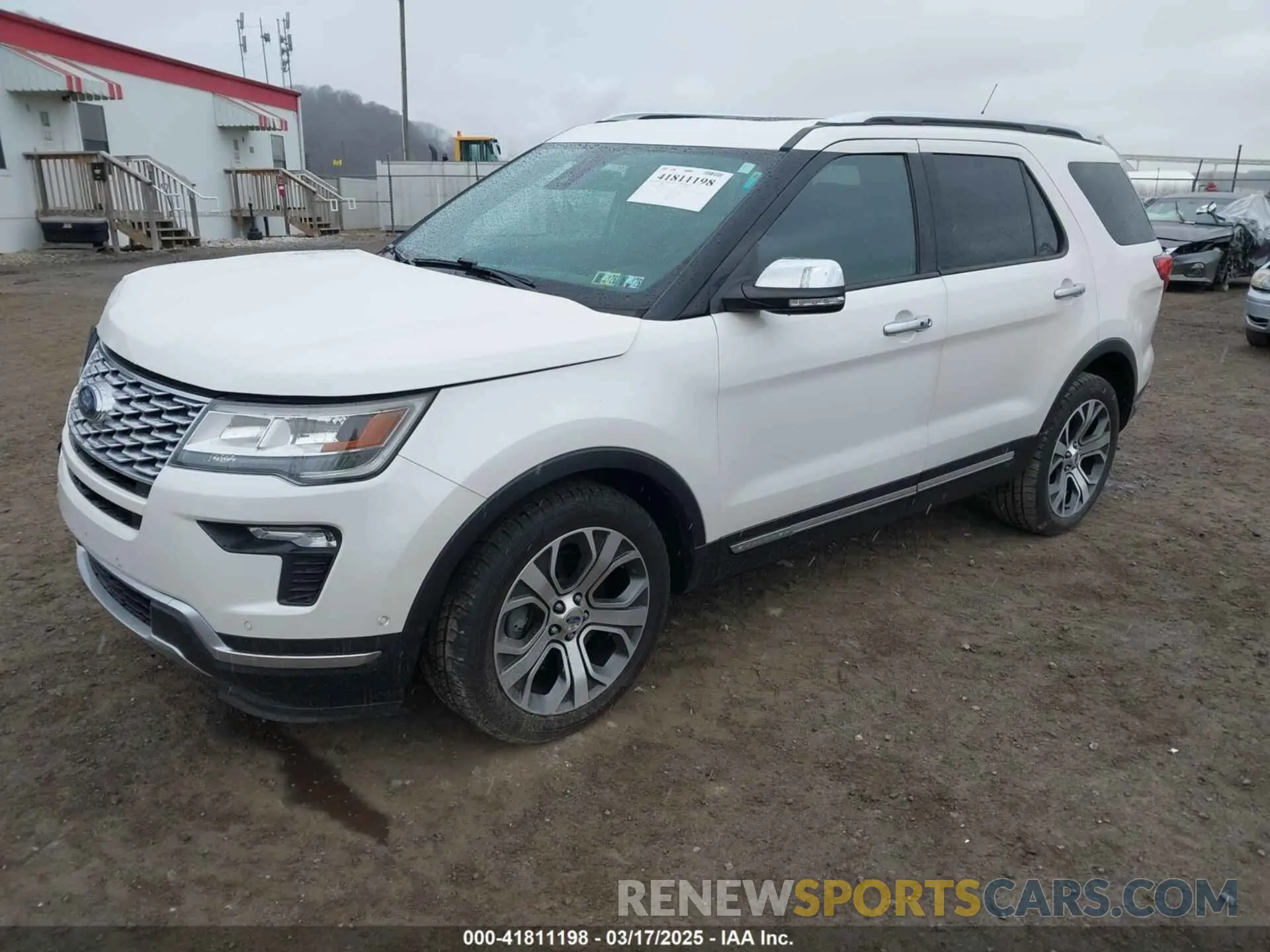 2 Фотография поврежденного автомобиля 1FM5K8HT3KGA54623 FORD EXPLORER 2019