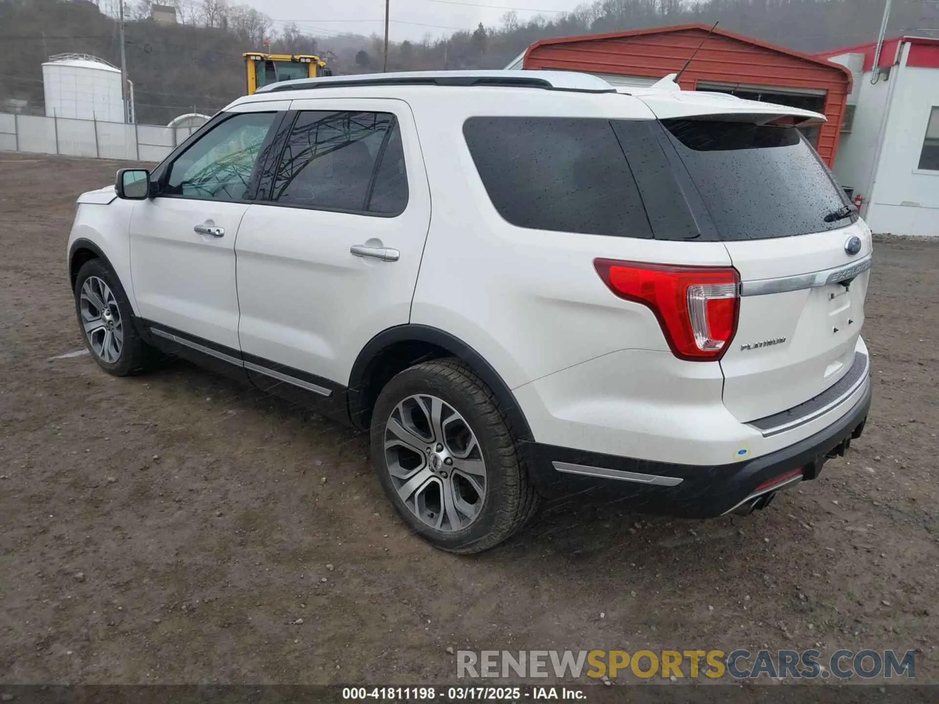 3 Фотография поврежденного автомобиля 1FM5K8HT3KGA54623 FORD EXPLORER 2019