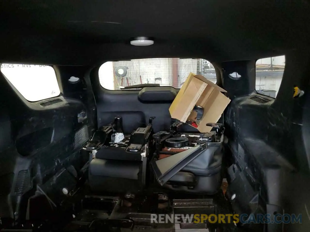 10 Photograph of a damaged car 1FM5K8AB6LGB22612 FORD EXPLORER 2020