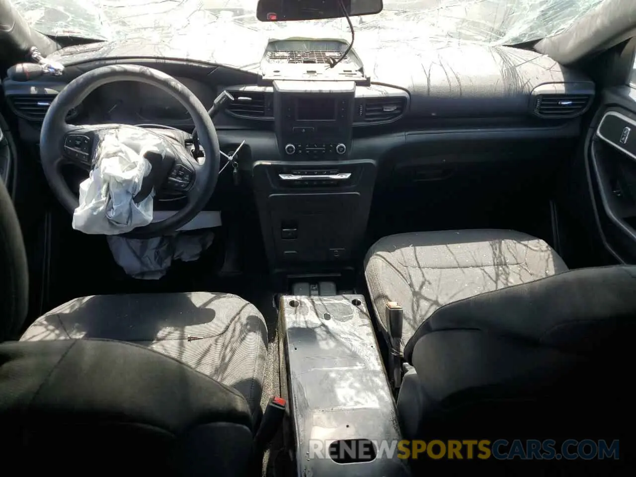 8 Фотография поврежденного автомобиля 1FM5K8AB9LGA19930 FORD EXPLORER 2020