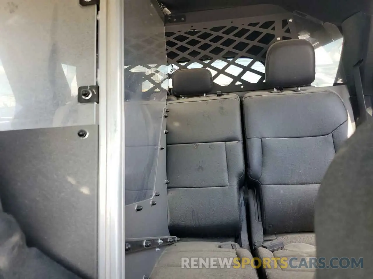 10 Фотография поврежденного автомобиля 1FM5K8AW6LGC63926 FORD EXPLORER 2020