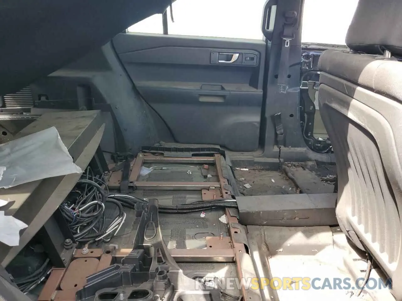 11 Фотография поврежденного автомобиля 1FM5K8AW9LGB43845 FORD EXPLORER 2020