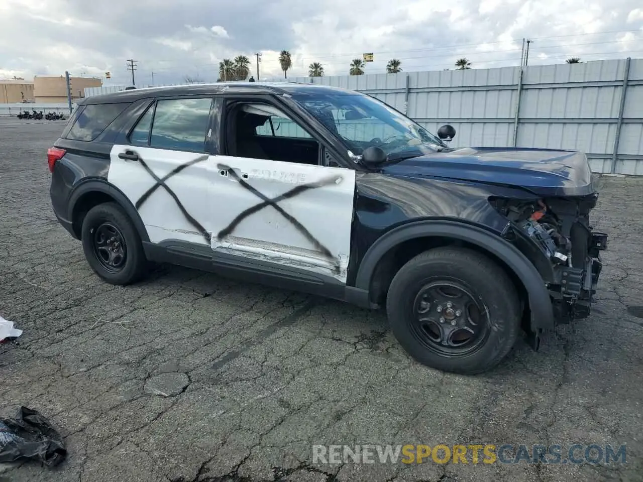 4 Фотография поврежденного автомобиля 1FM5K8AW9LGB43845 FORD EXPLORER 2020