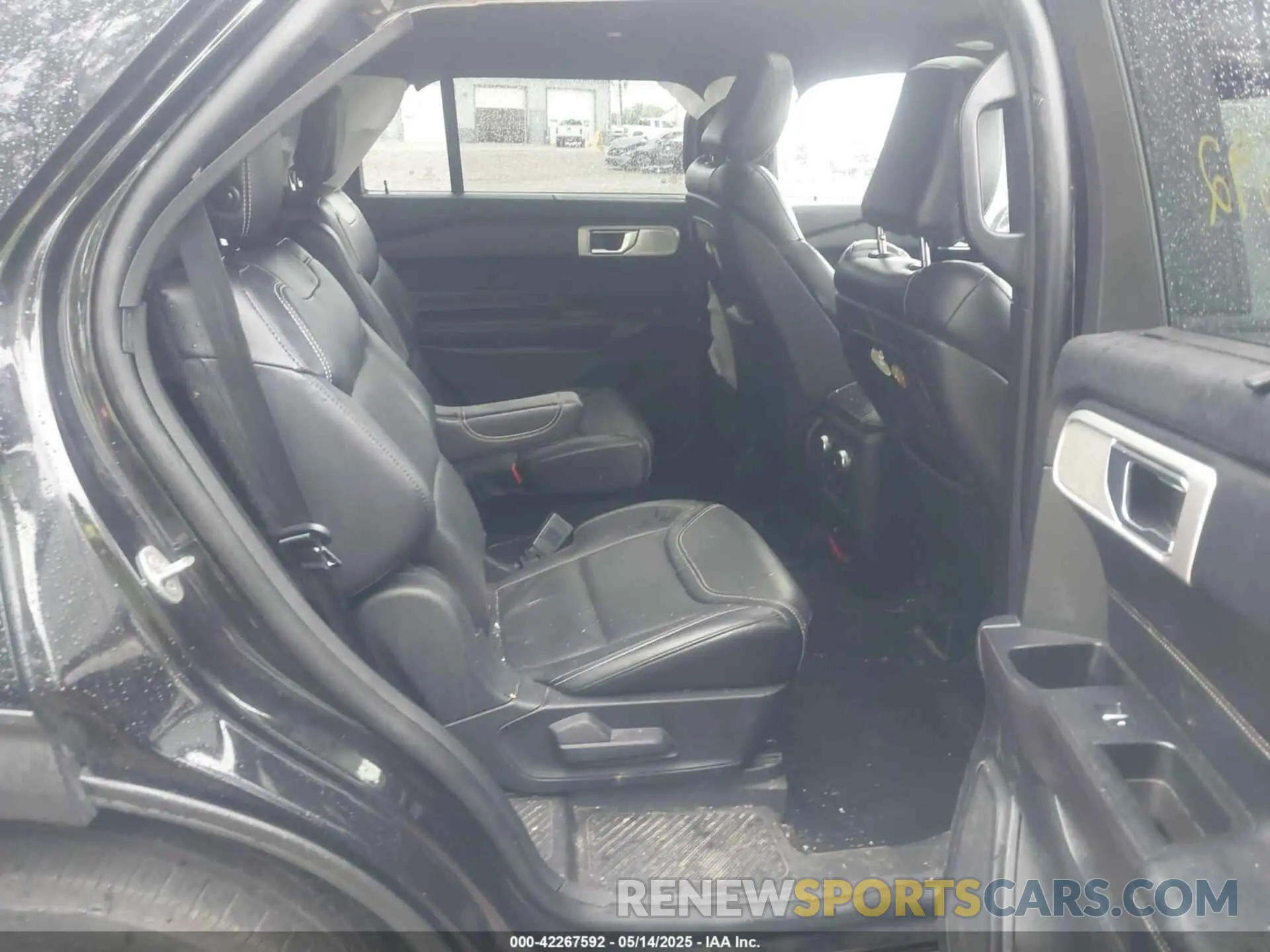 8 Photograph of a damaged car 1FM5K8GC0LGA16379 FORD EXPLORER 2020