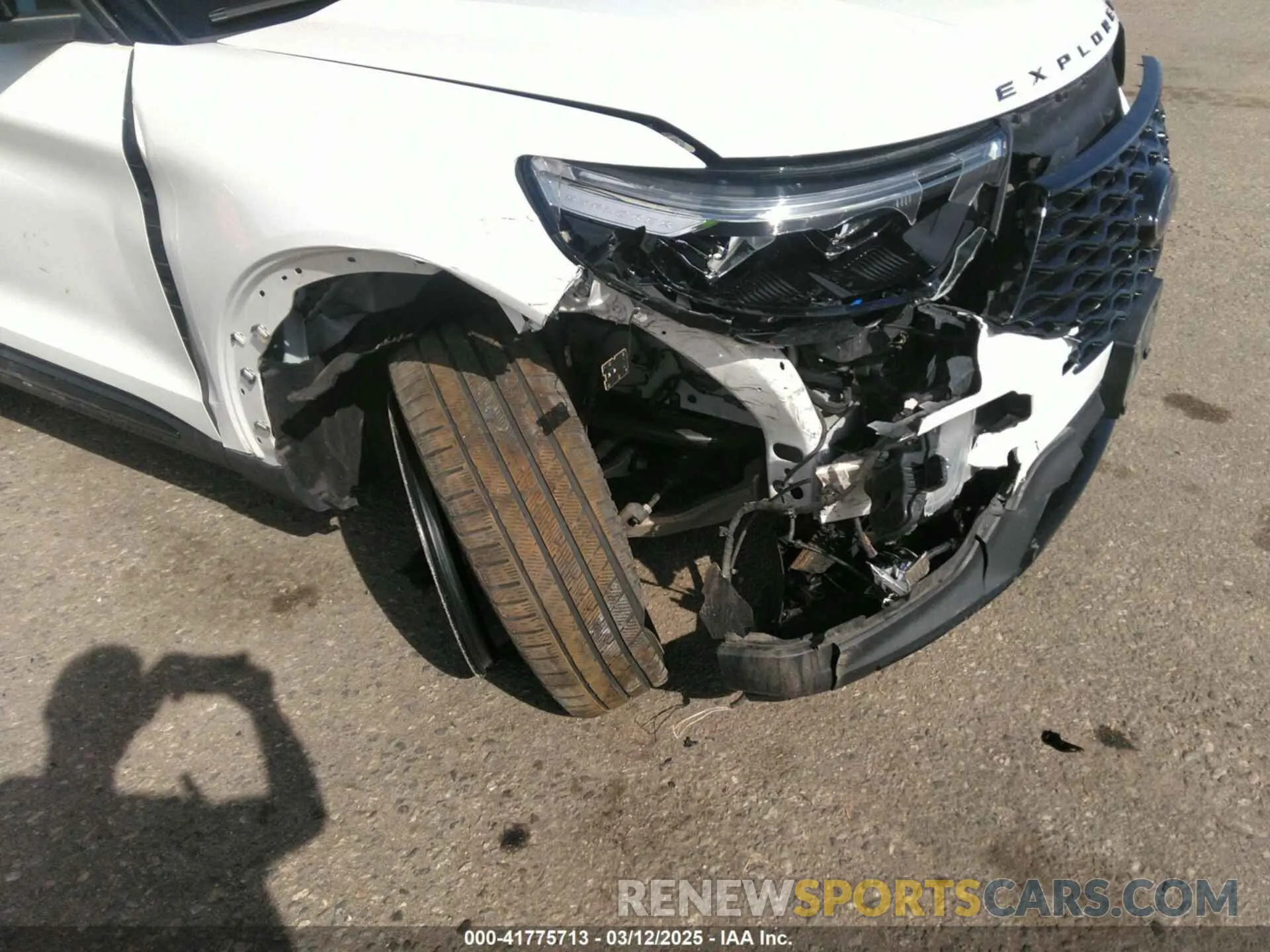 6 Photograph of a damaged car 1FM5K8GC0LGB11671 FORD EXPLORER 2020