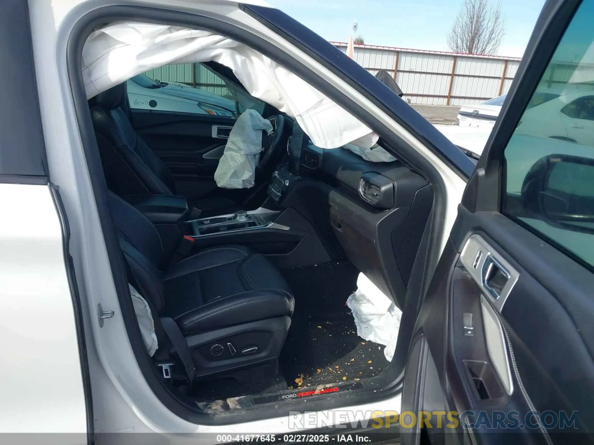 5 Photograph of a damaged car 1FM5K8GC2LGA92282 FORD EXPLORER 2020