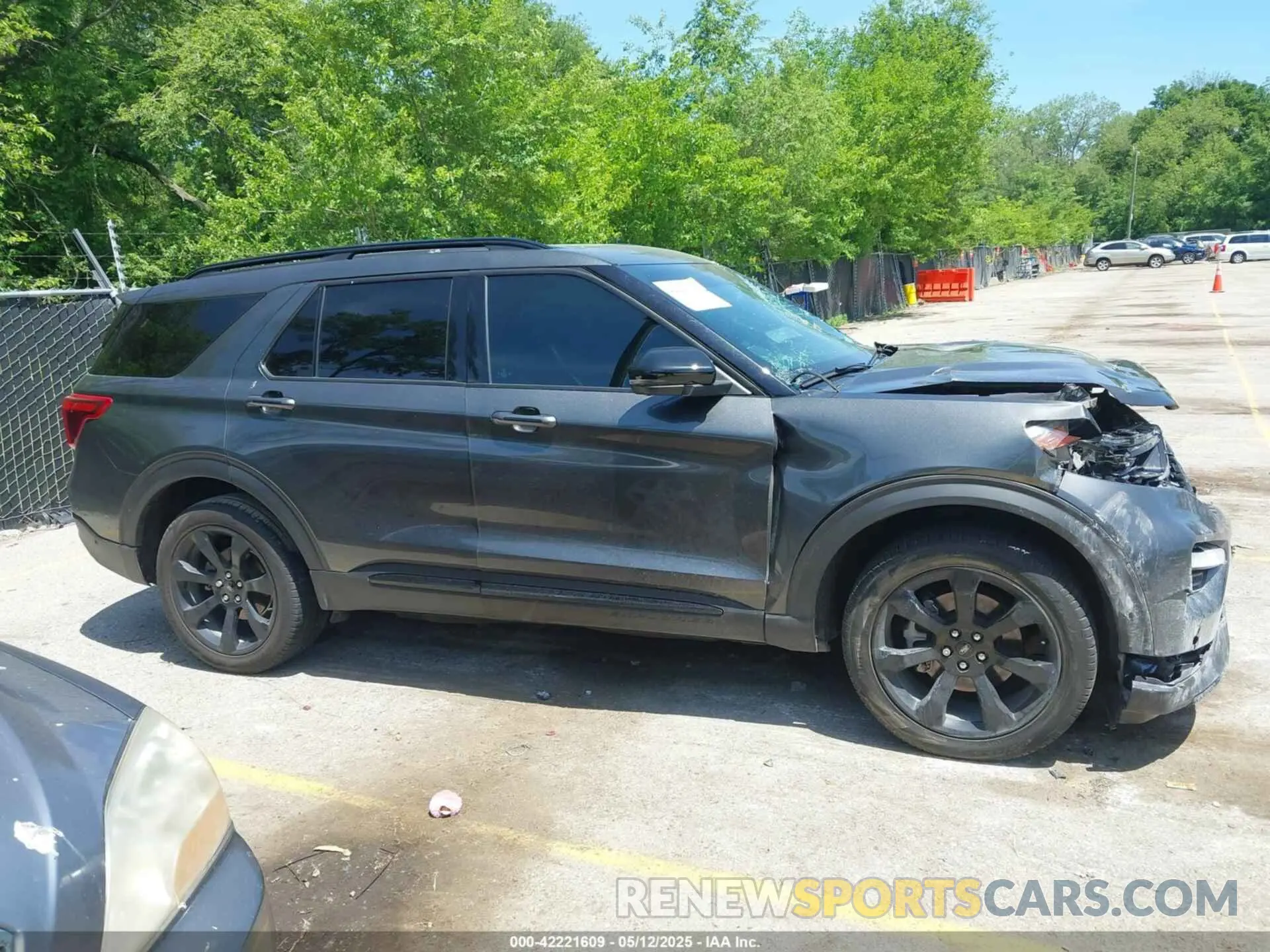 13 Photograph of a damaged car 1FM5K8GC3LGA70064 FORD EXPLORER 2020