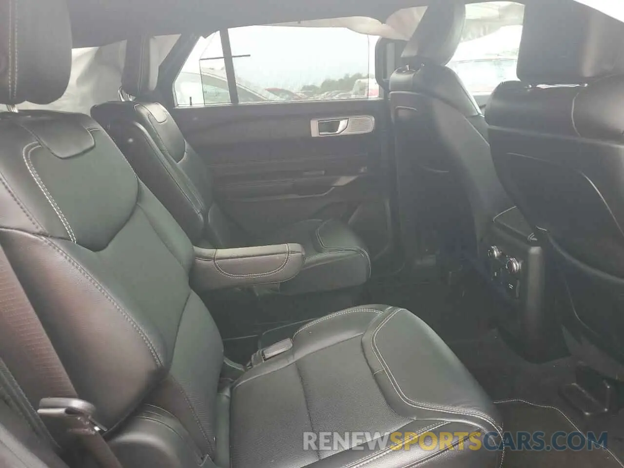 10 Photograph of a damaged car 1FM5K8GC4LGA91893 FORD EXPLORER 2020