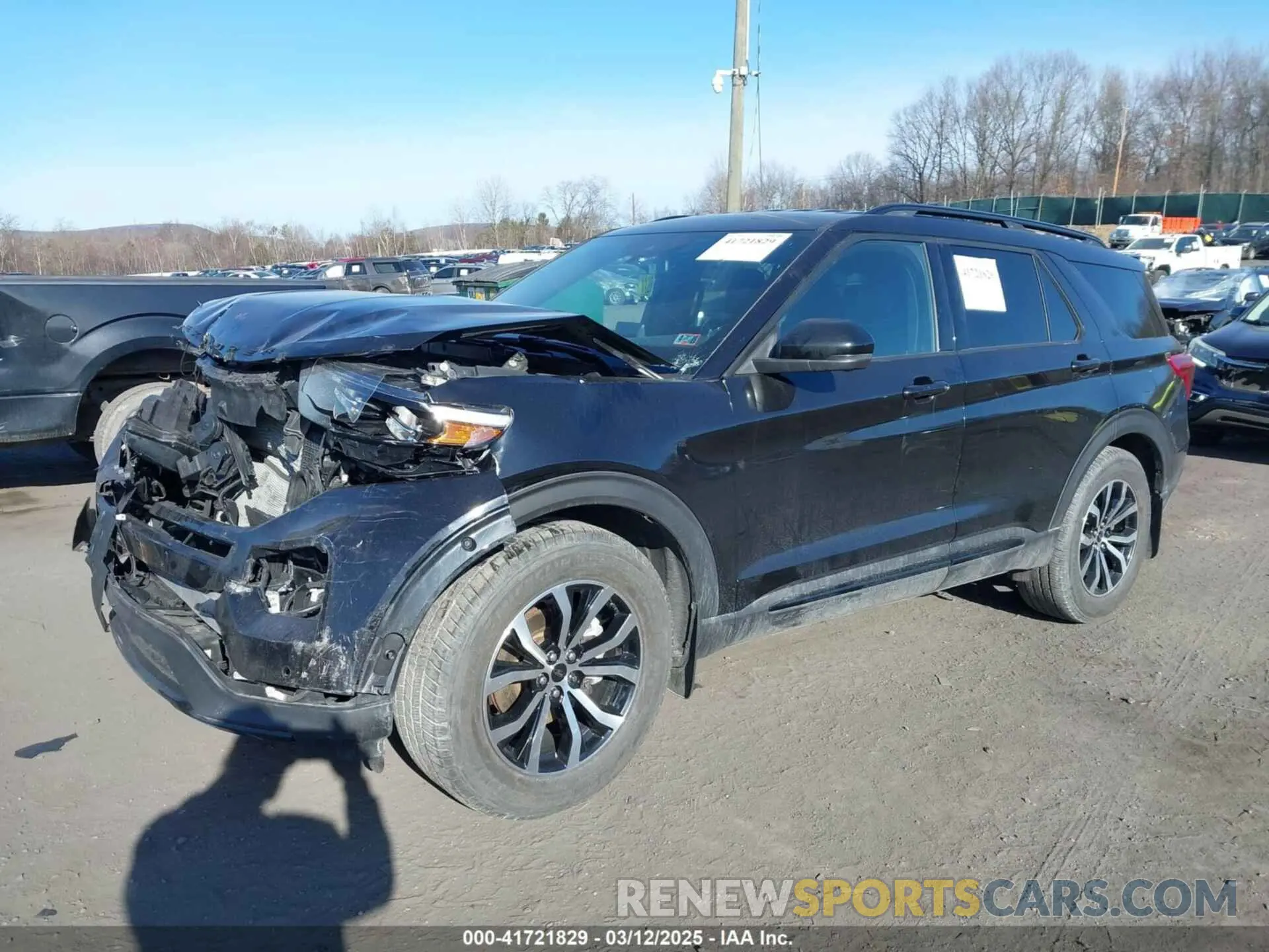 2 Фотография поврежденного автомобиля 1FM5K8GC5LGC95974 FORD EXPLORER 2020
