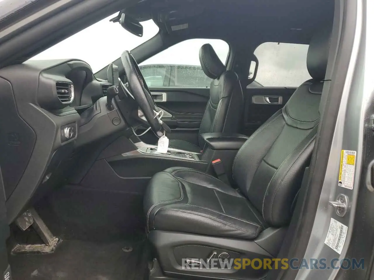 7 Фотография поврежденного автомобиля 1FM5K8GC8LGA00379 FORD EXPLORER 2020