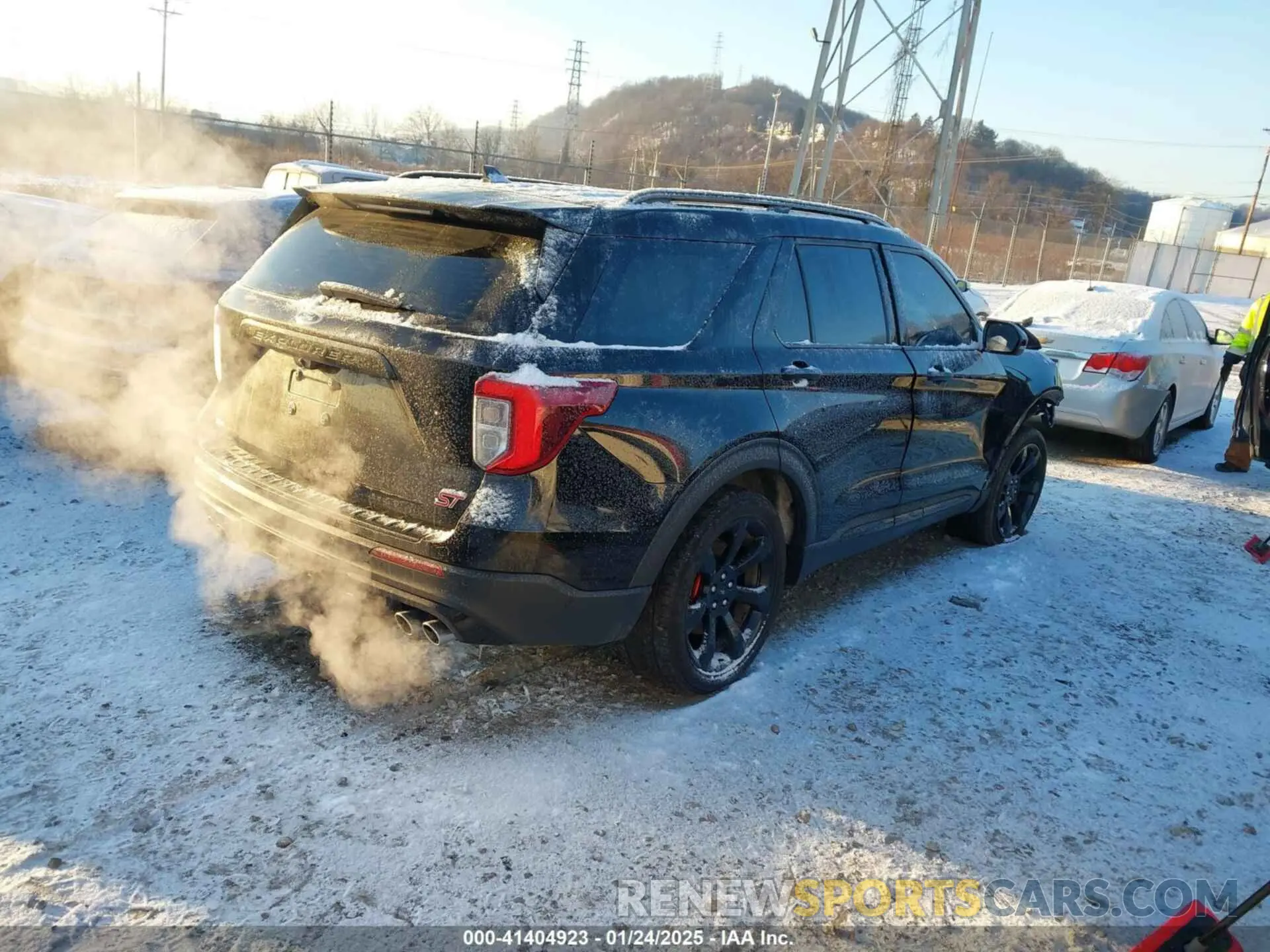 4 Photograph of a damaged car 1FM5K8GCXLGA02246 FORD EXPLORER 2020