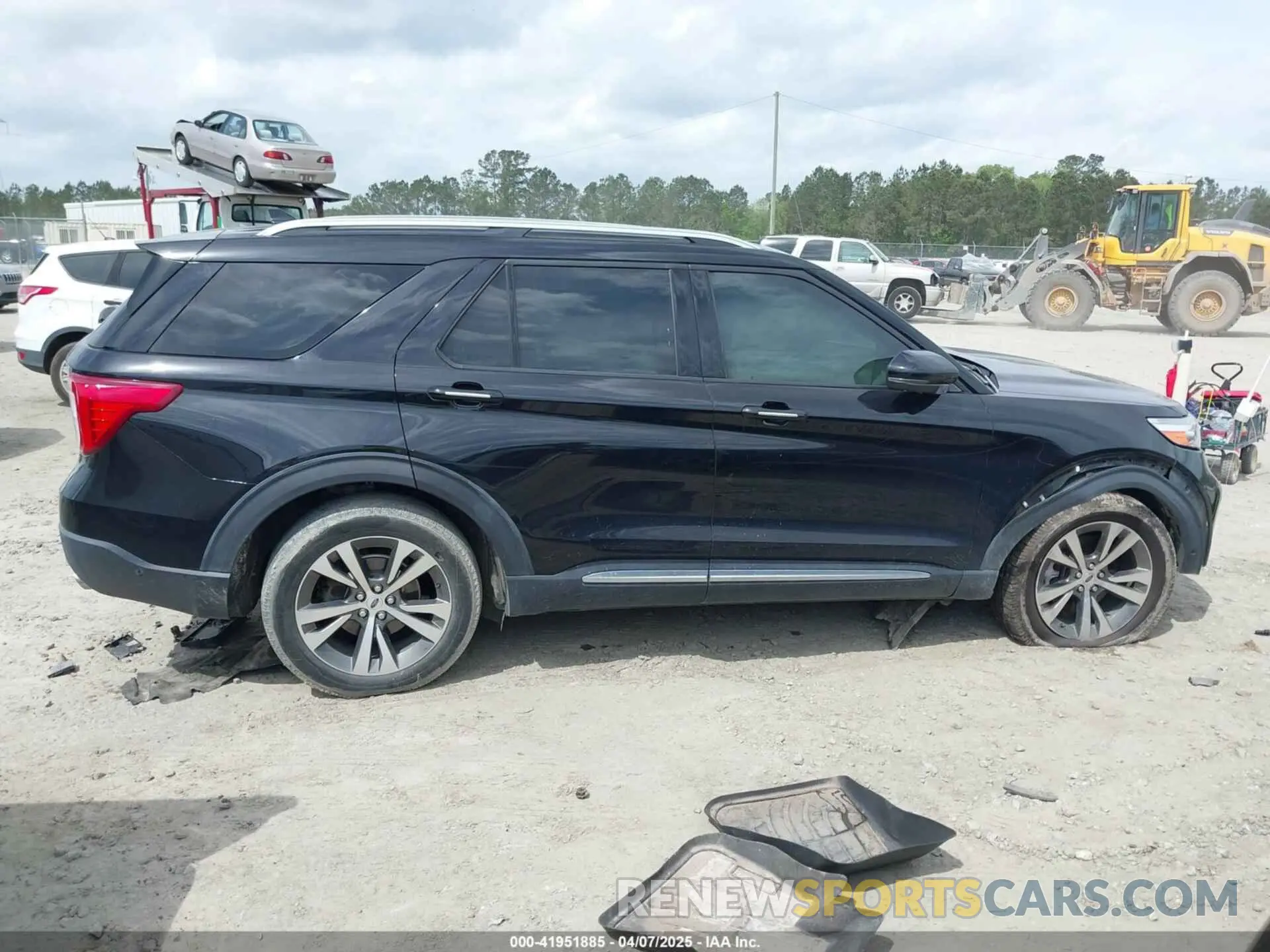 13 Photograph of a damaged car 1FM5K8HC1LGB33273 FORD EXPLORER 2020