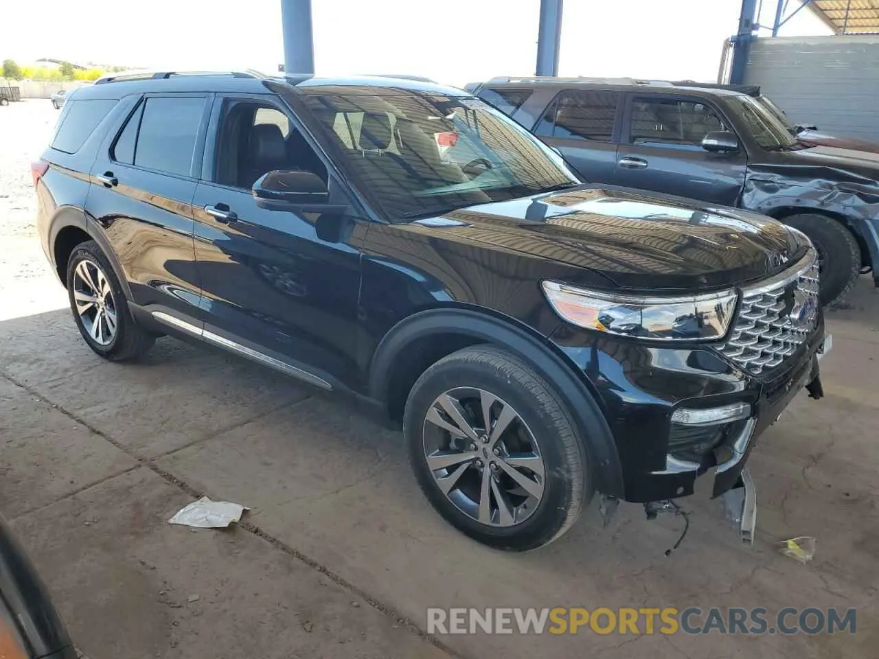 4 Photograph of a damaged car 1FM5K8HC2LGA06094 FORD EXPLORER 2020