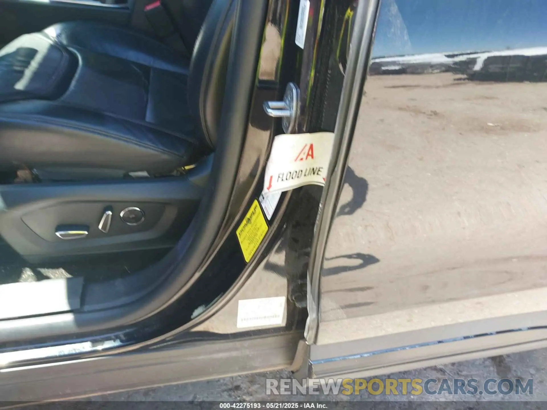 6 Photograph of a damaged car 1FM5K8HC3LGA27083 FORD EXPLORER 2020