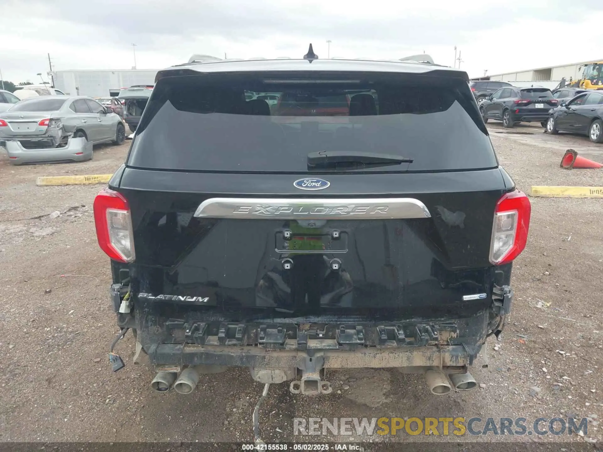 17 Photograph of a damaged car 1FM5K8HC6LGC89843 FORD EXPLORER 2020
