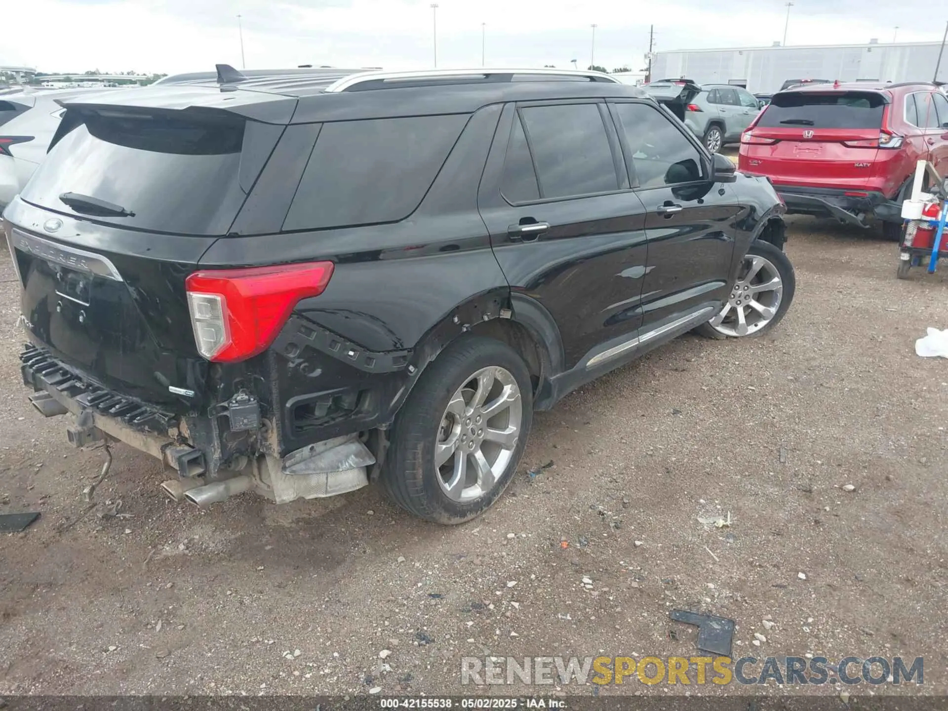 4 Photograph of a damaged car 1FM5K8HC6LGC89843 FORD EXPLORER 2020