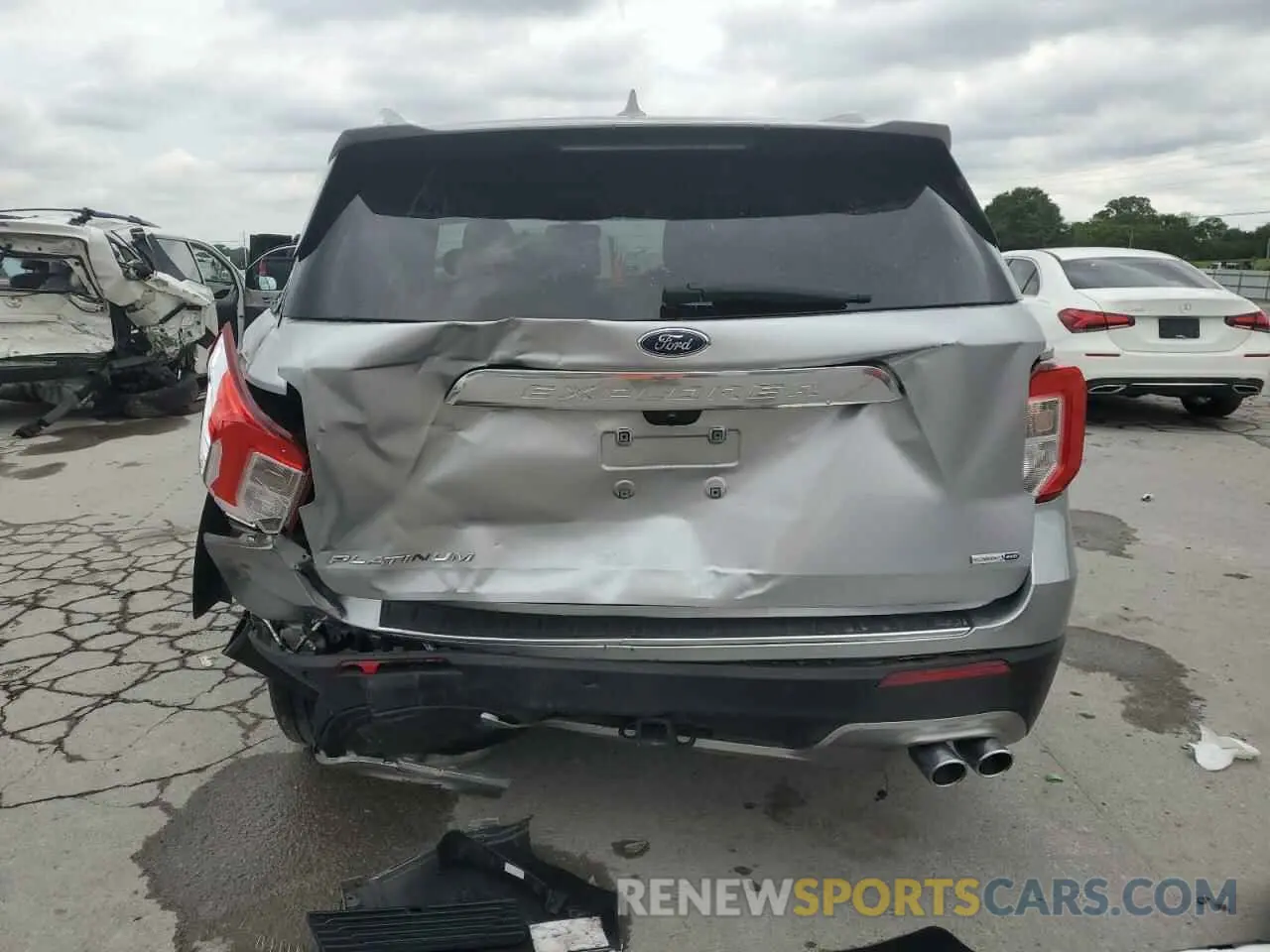 6 Photograph of a damaged car 1FM5K8HC9LGA43773 FORD EXPLORER 2020