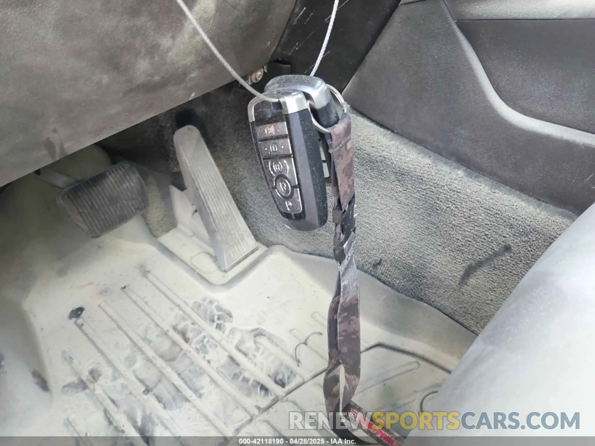 11 Photograph of a damaged car 1FM5K8HC9LGA70181 FORD EXPLORER 2020