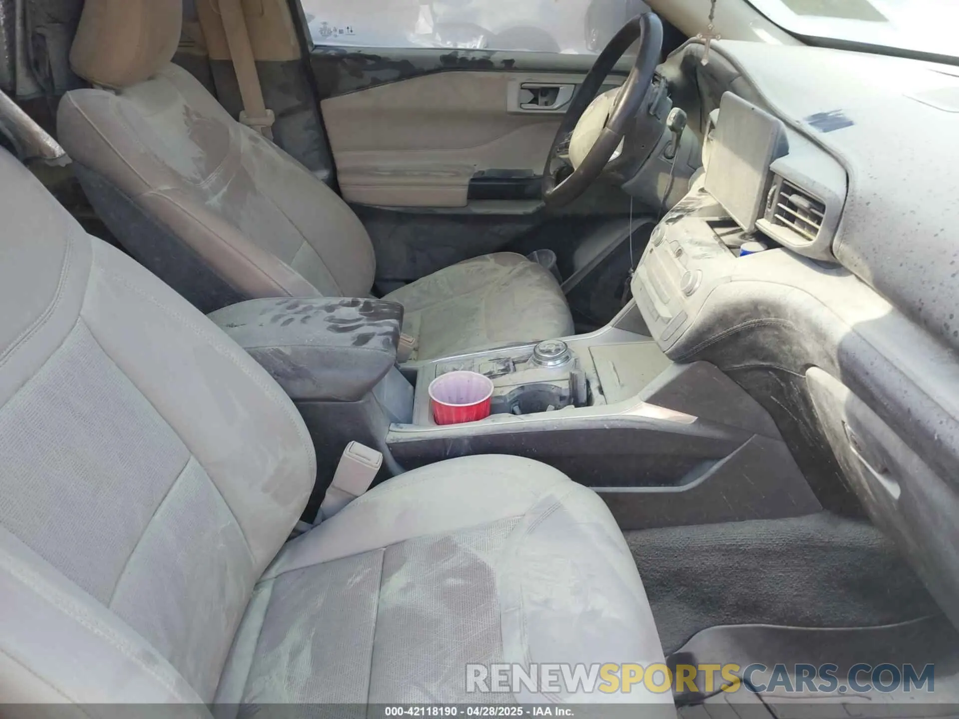 5 Photograph of a damaged car 1FM5K8HC9LGA70181 FORD EXPLORER 2020
