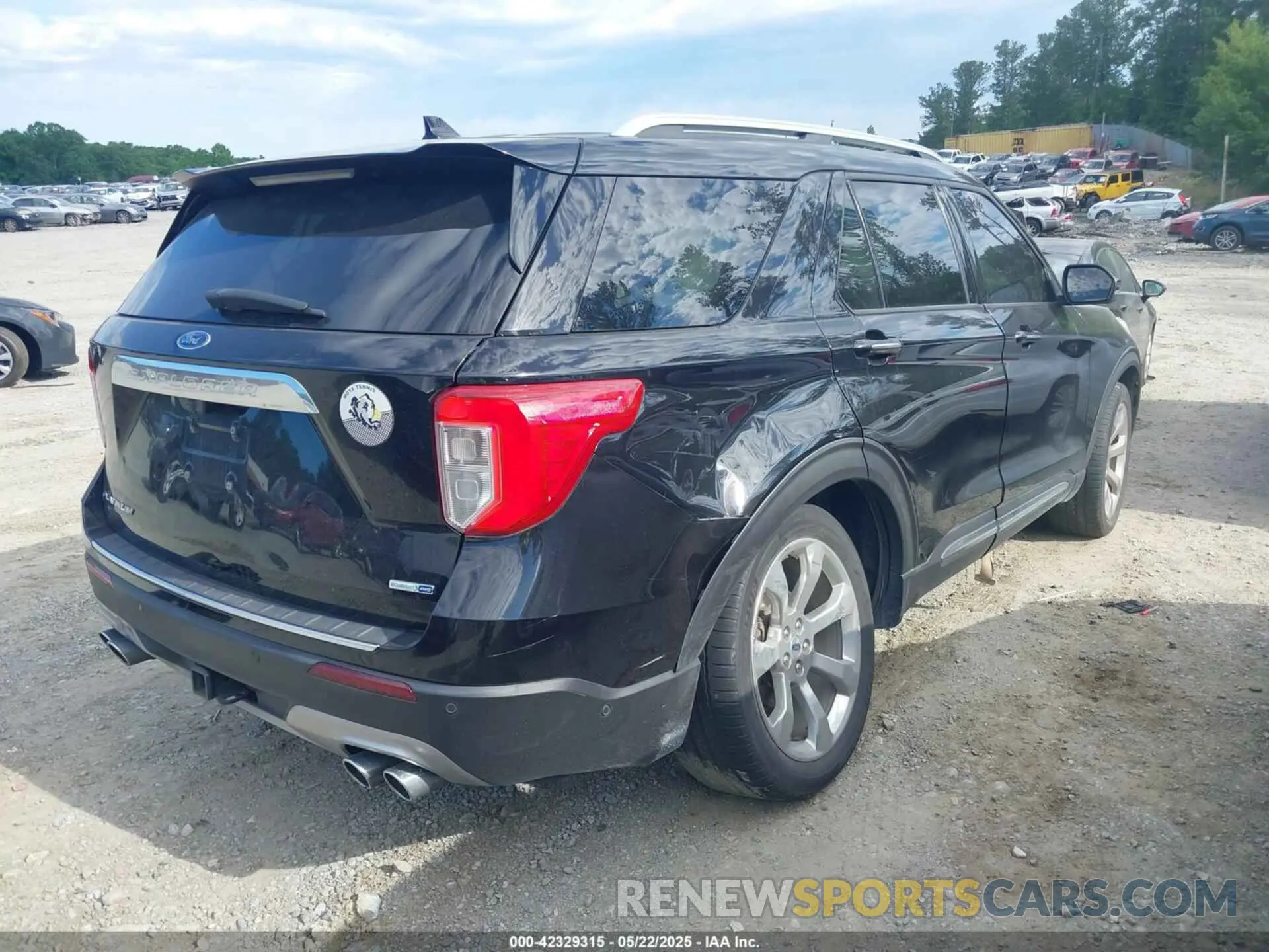 4 Photograph of a damaged car 1FM5K8HCXLGA34791 FORD EXPLORER 2020