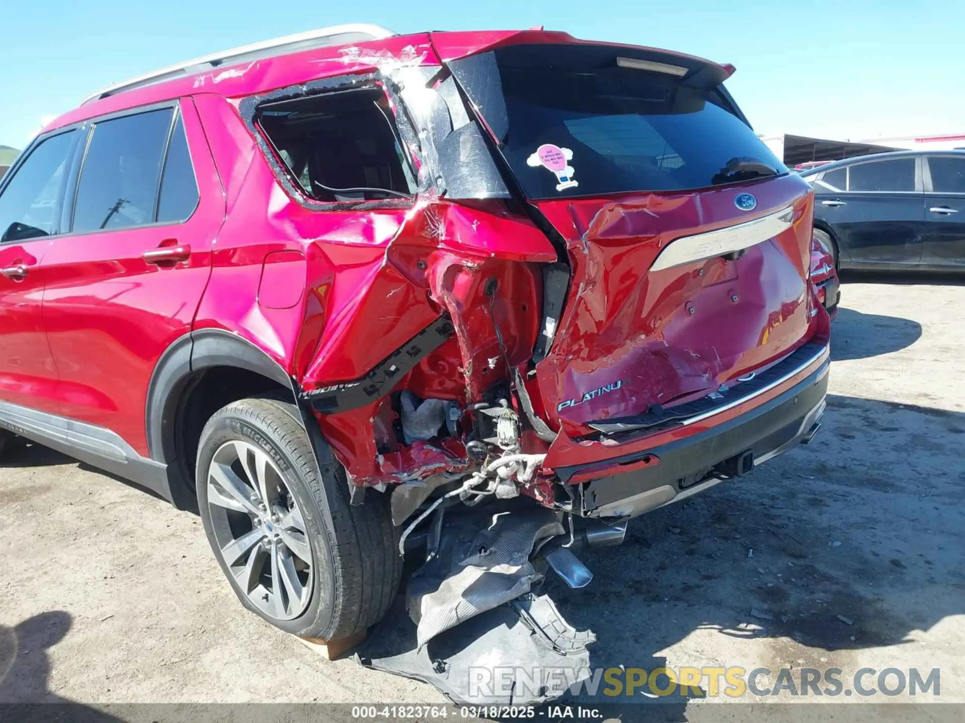 19 Photograph of a damaged car 1FM5K8HCXLGA82209 FORD EXPLORER 2020