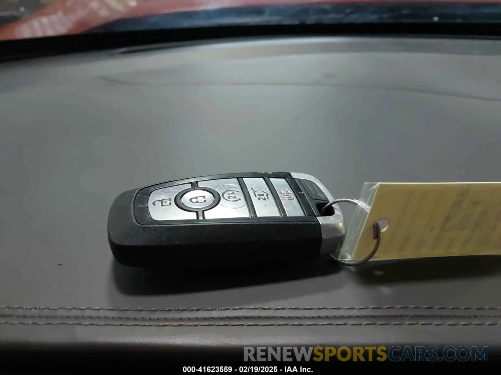 11 Photograph of a damaged car 1FM5K8HCXLGB10252 FORD EXPLORER 2020