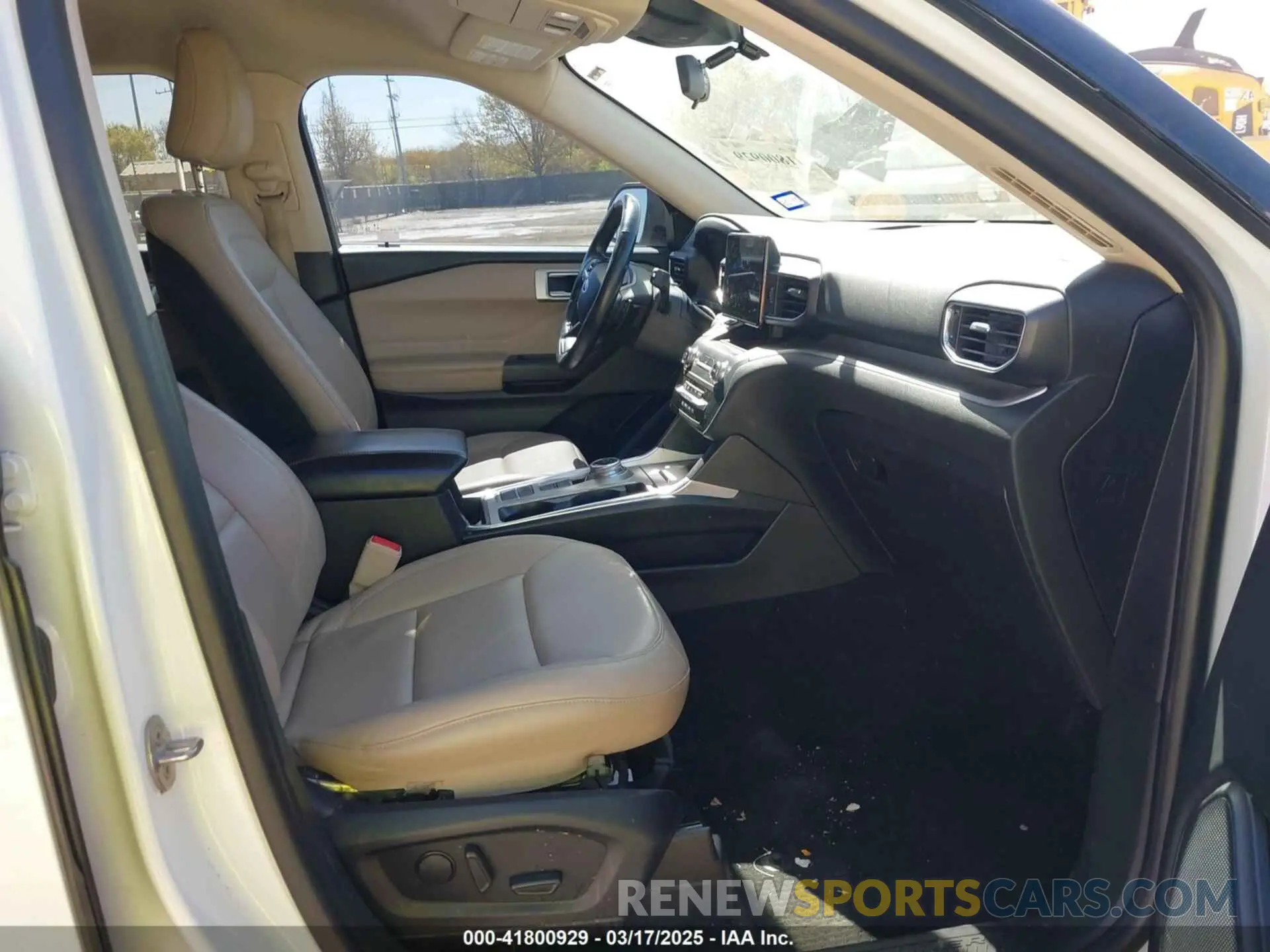 5 Фотография поврежденного автомобиля 1FMSK7DH0LGA26844 FORD EXPLORER 2020