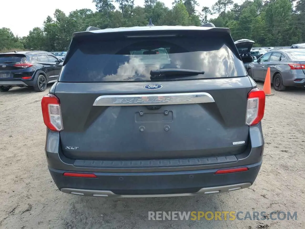 6 Photograph of a damaged car 1FMSK7DH0LGA38072 FORD EXPLORER 2020