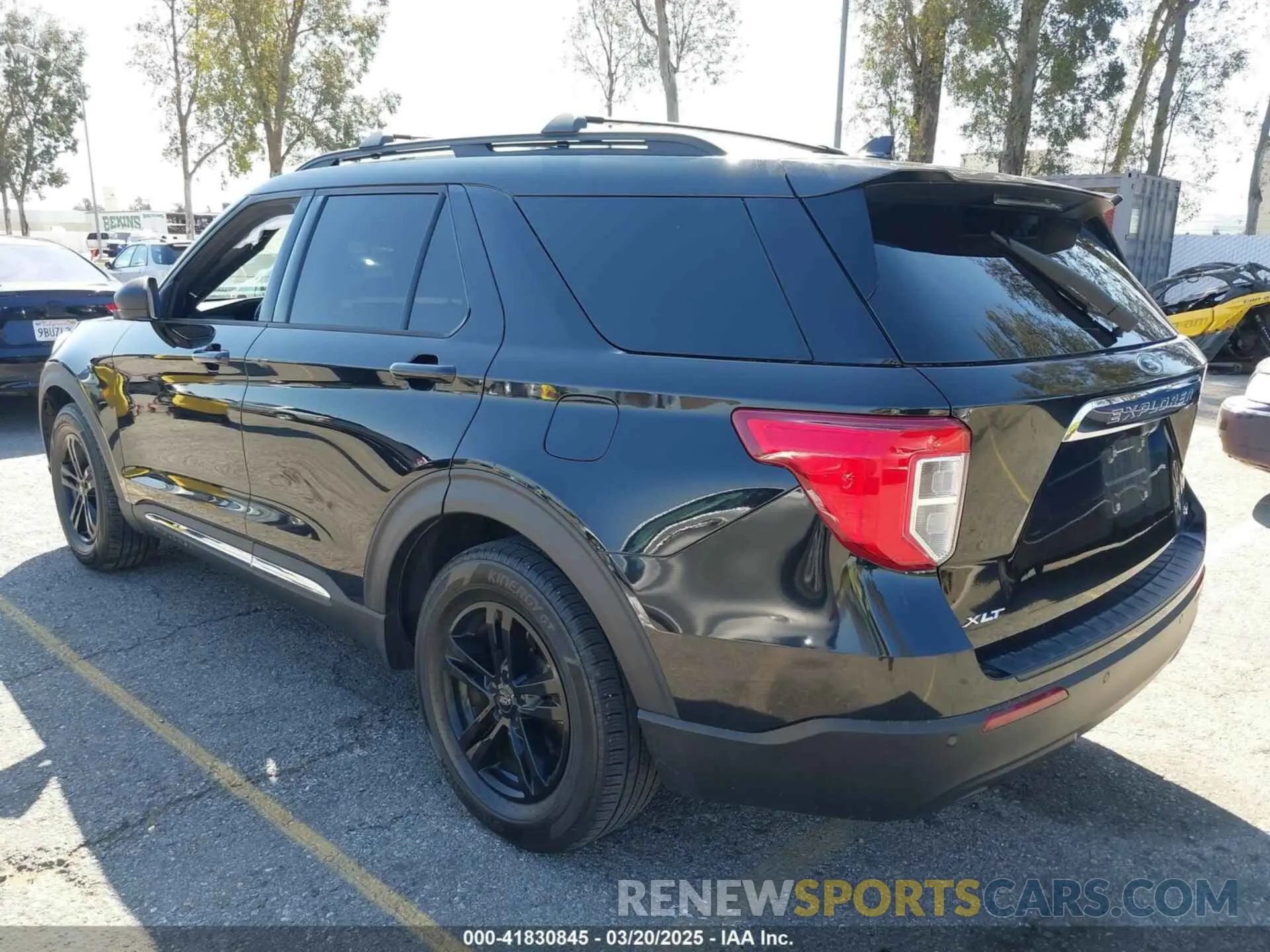 3 Фотография поврежденного автомобиля 1FMSK7DH0LGA92715 FORD EXPLORER 2020