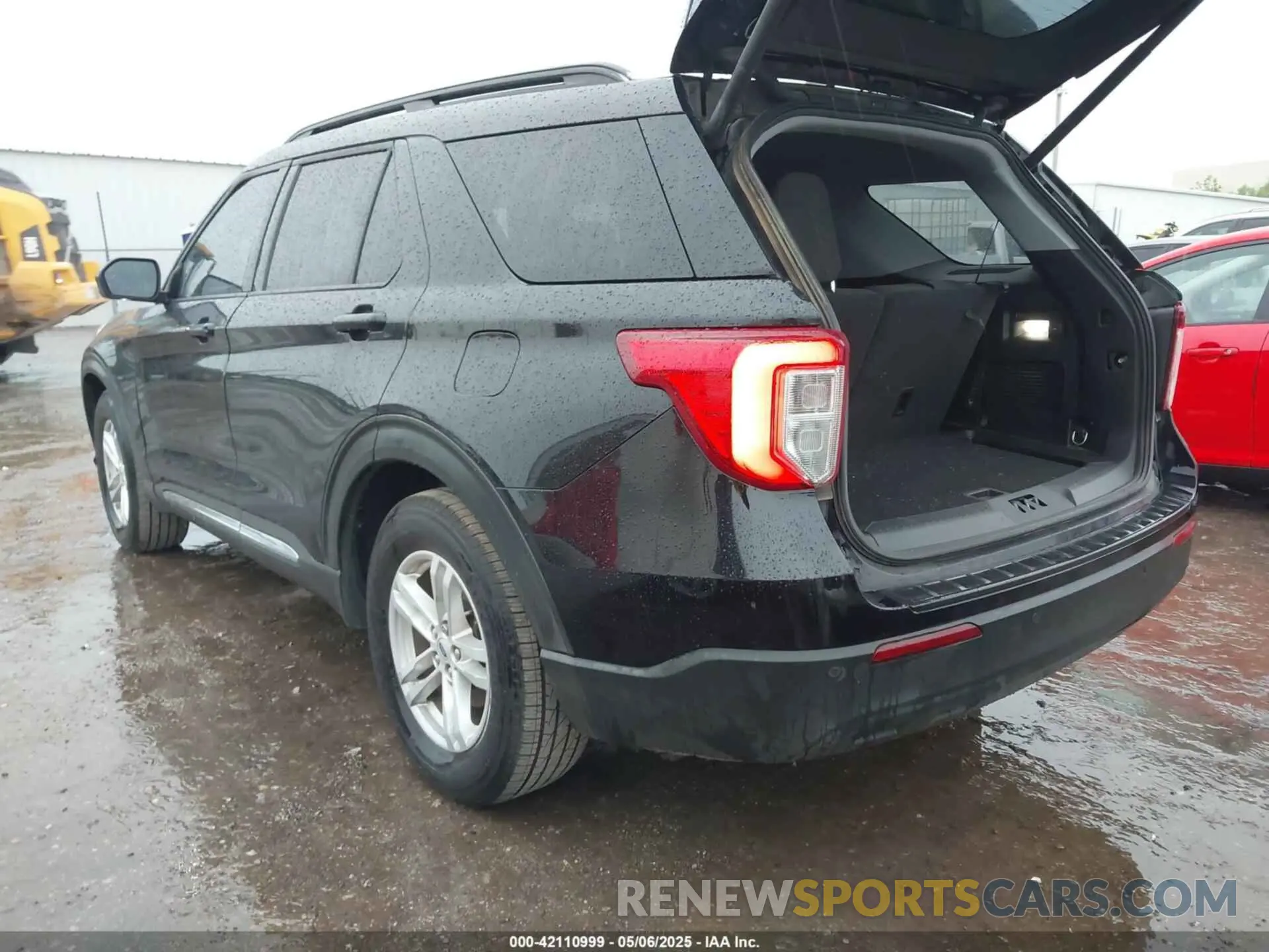 3 Photograph of a damaged car 1FMSK7DH0LGD15397 FORD EXPLORER 2020