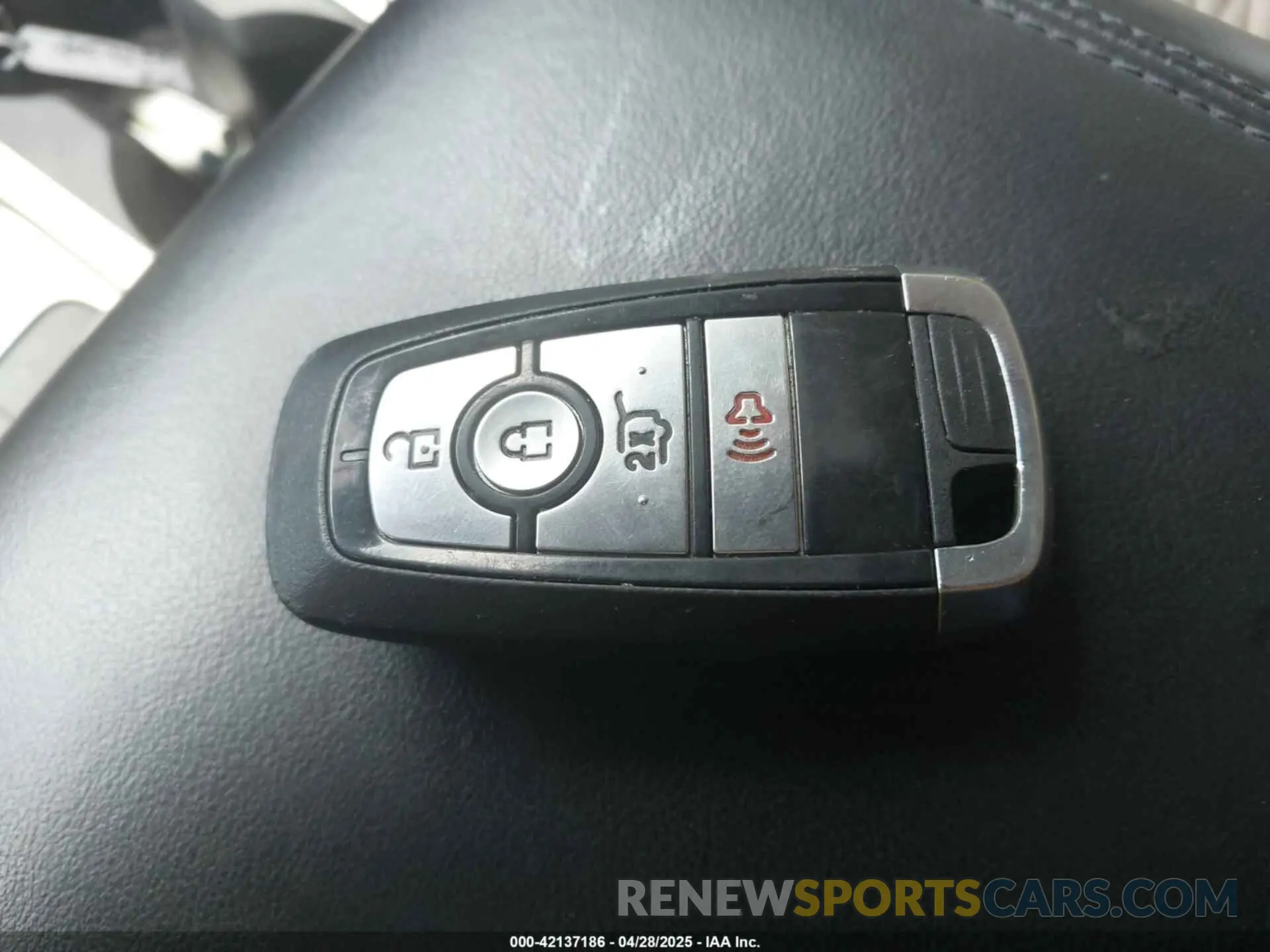 11 Фотография поврежденного автомобиля 1FMSK7DH3LGB38621 FORD EXPLORER 2020
