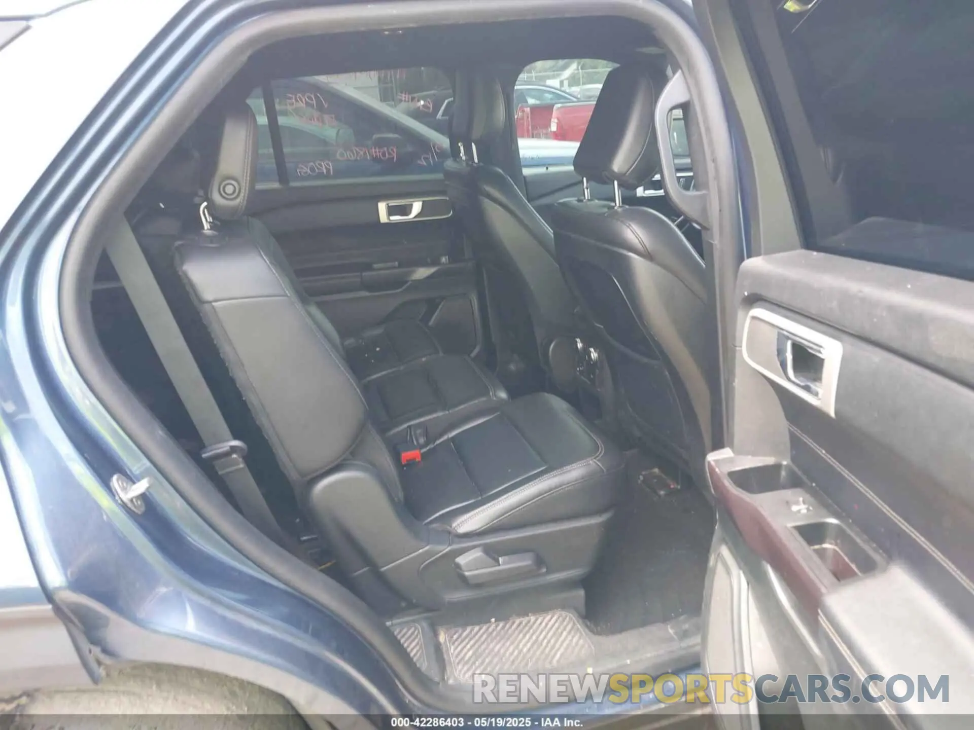 8 Photograph of a damaged car 1FMSK7DH3LGB54057 FORD EXPLORER 2020