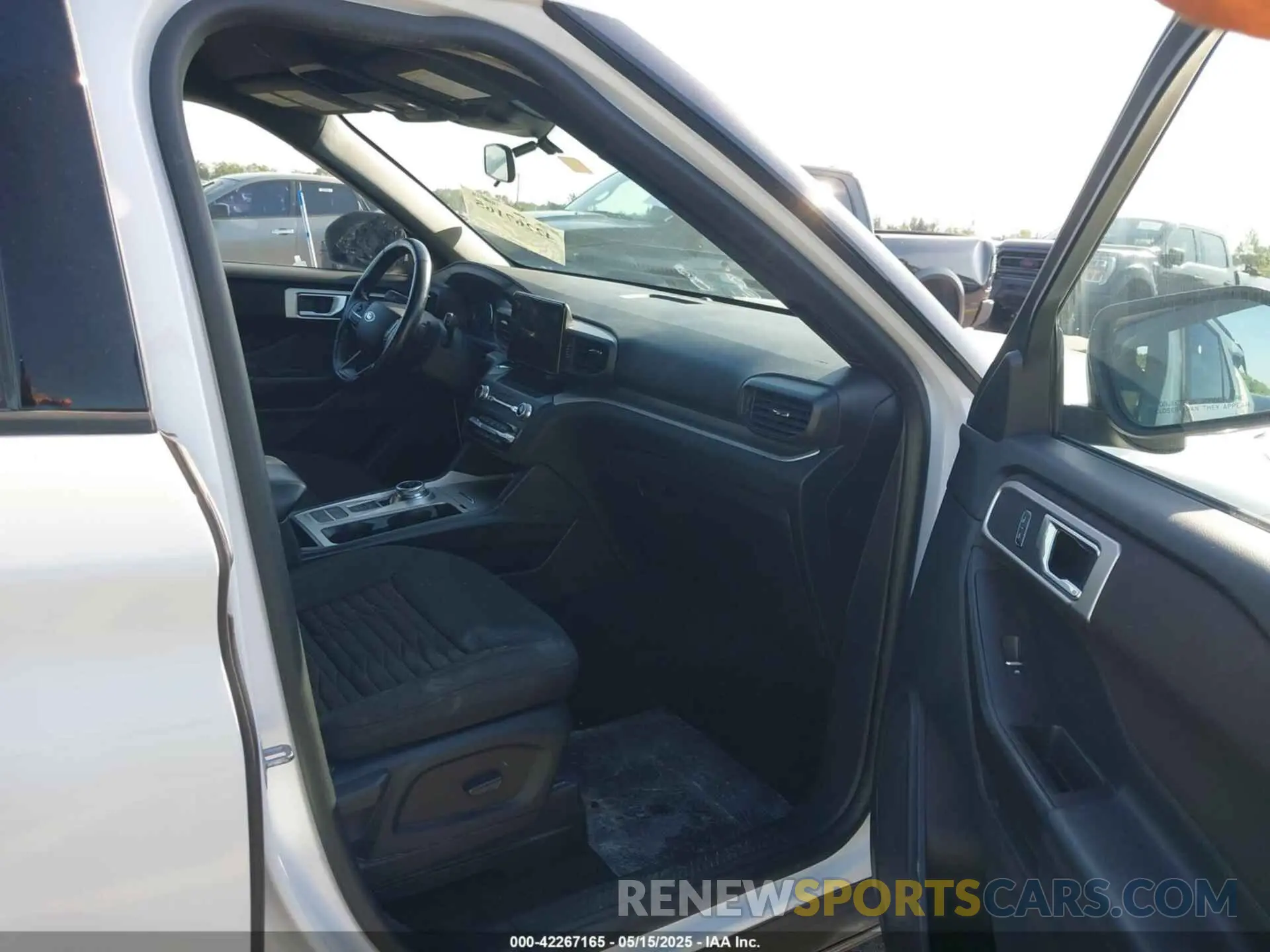 5 Photograph of a damaged car 1FMSK7DH5LGA89017 FORD EXPLORER 2020