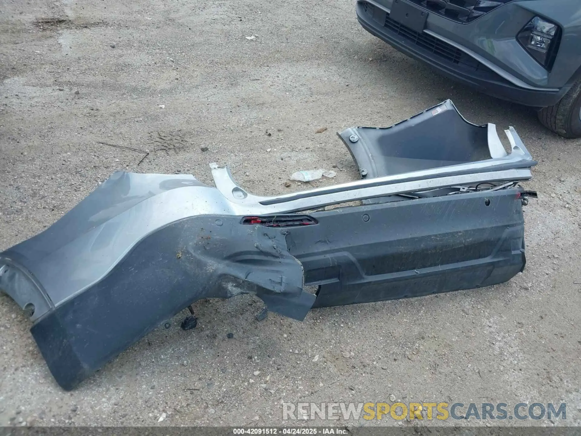 12 Photograph of a damaged car 1FMSK7DH5LGD05139 FORD EXPLORER 2020