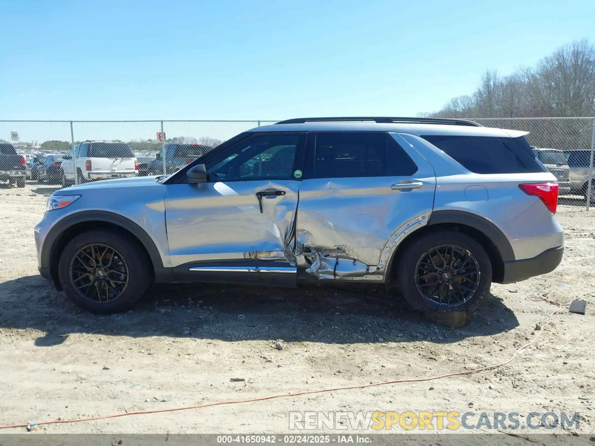 14 Photograph of a damaged car 1FMSK7DH8LGA09516 FORD EXPLORER 2020