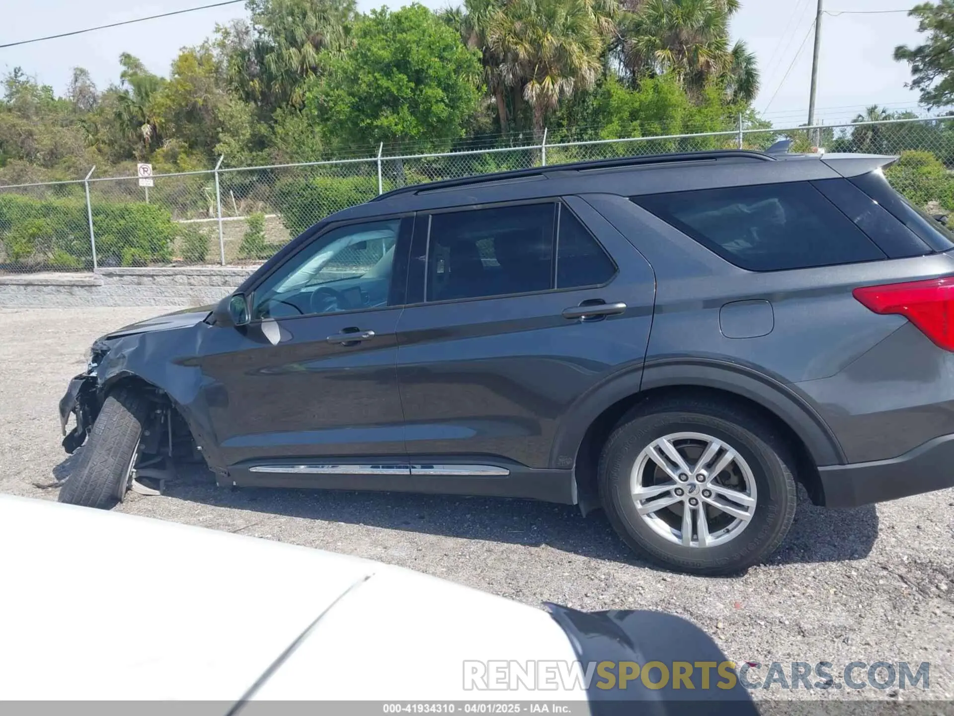 14 Photograph of a damaged car 1FMSK7DH8LGC56664 FORD EXPLORER 2020