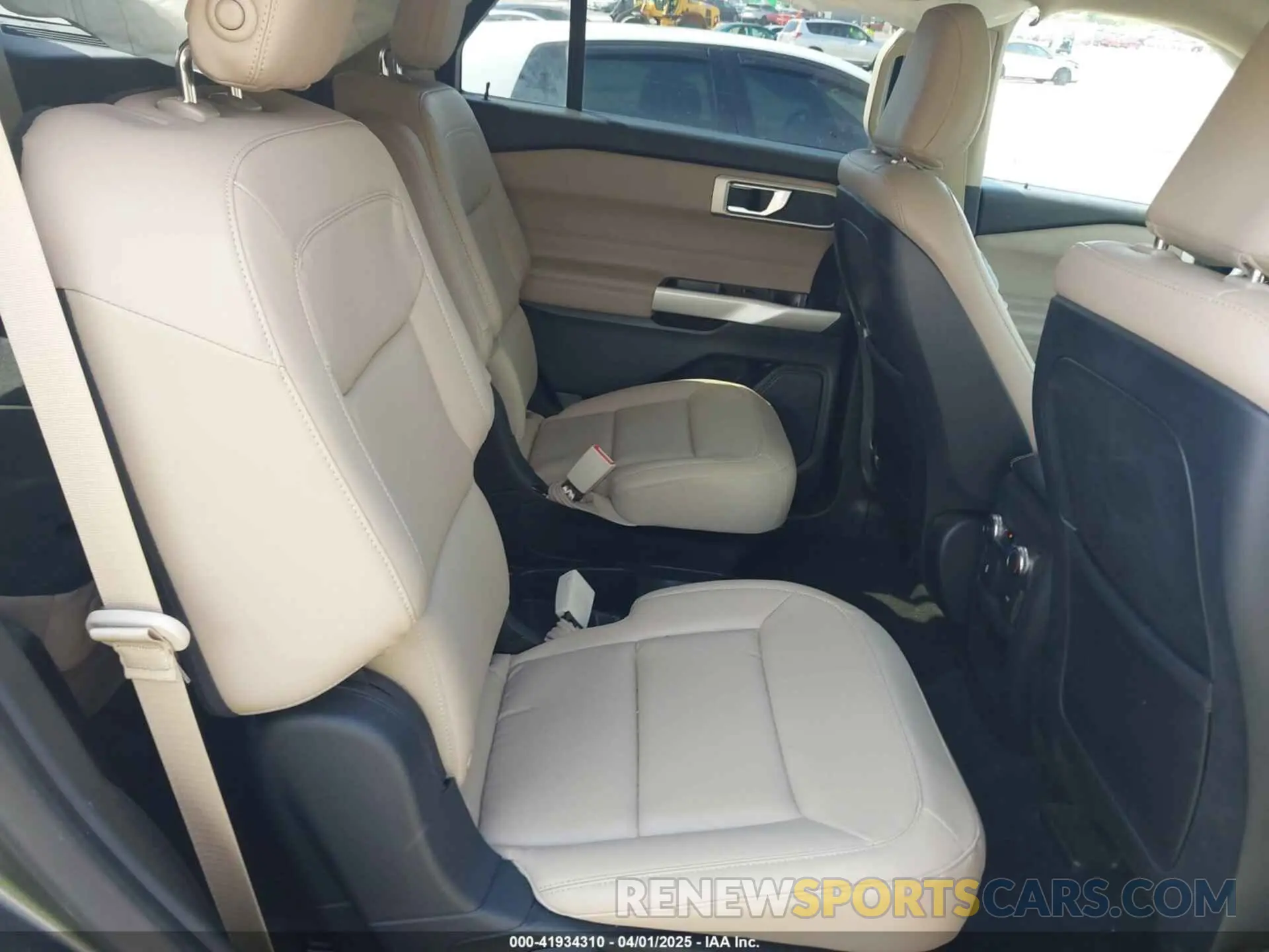 8 Photograph of a damaged car 1FMSK7DH8LGC56664 FORD EXPLORER 2020