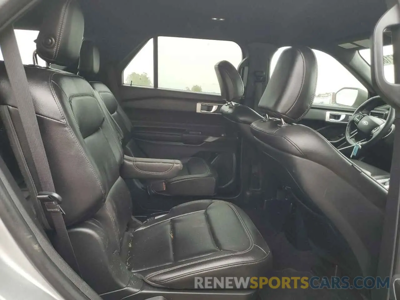 11 Фотография поврежденного автомобиля 1FMSK7DH9LGB73695 FORD EXPLORER 2020