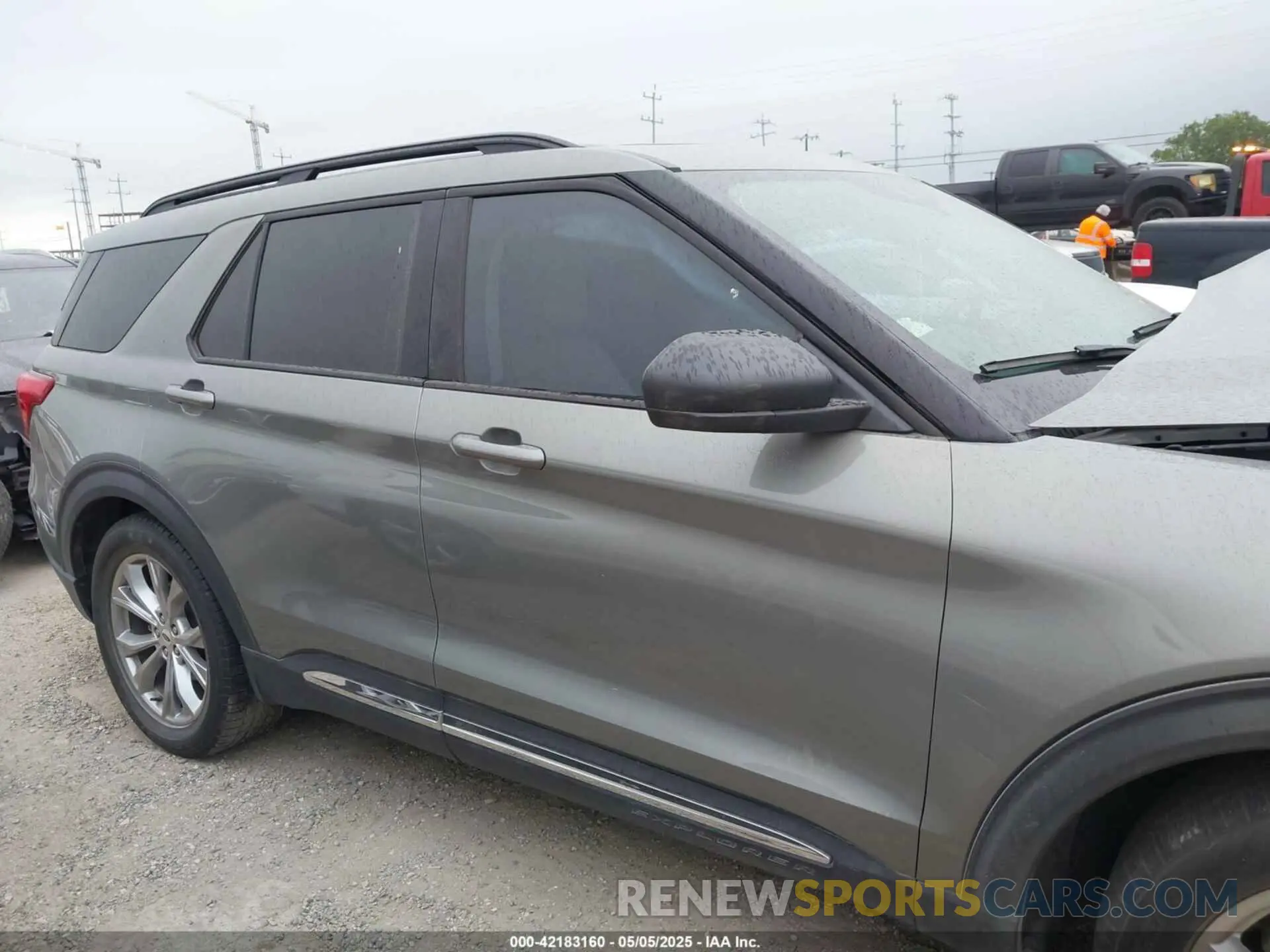 14 Photograph of a damaged car 1FMSK7DHXLGC27795 FORD EXPLORER 2020
