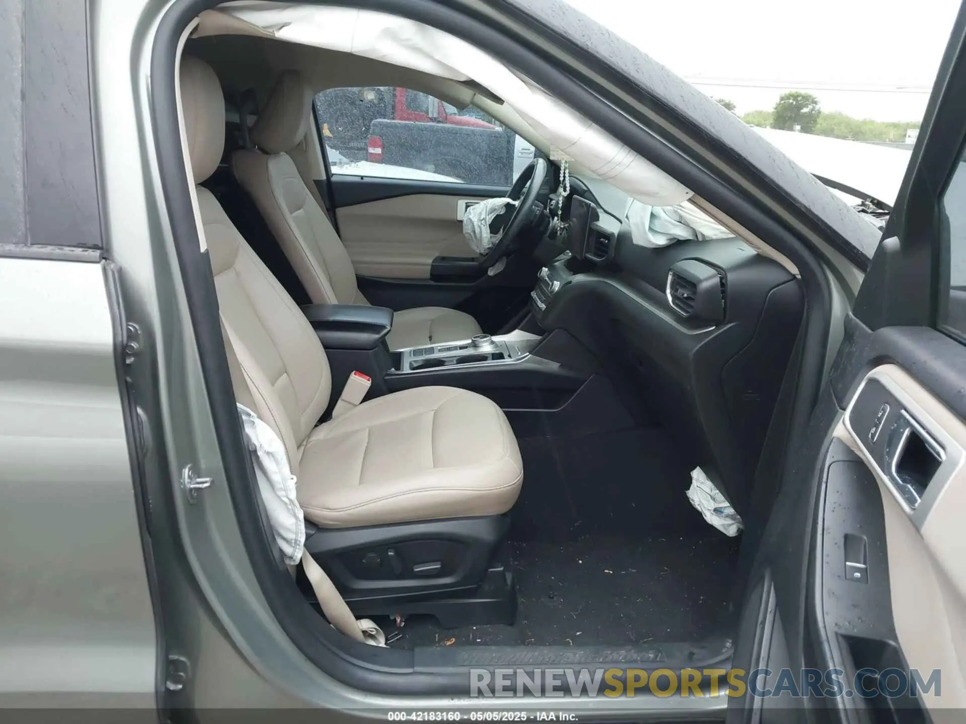 8 Photograph of a damaged car 1FMSK7DHXLGC27795 FORD EXPLORER 2020