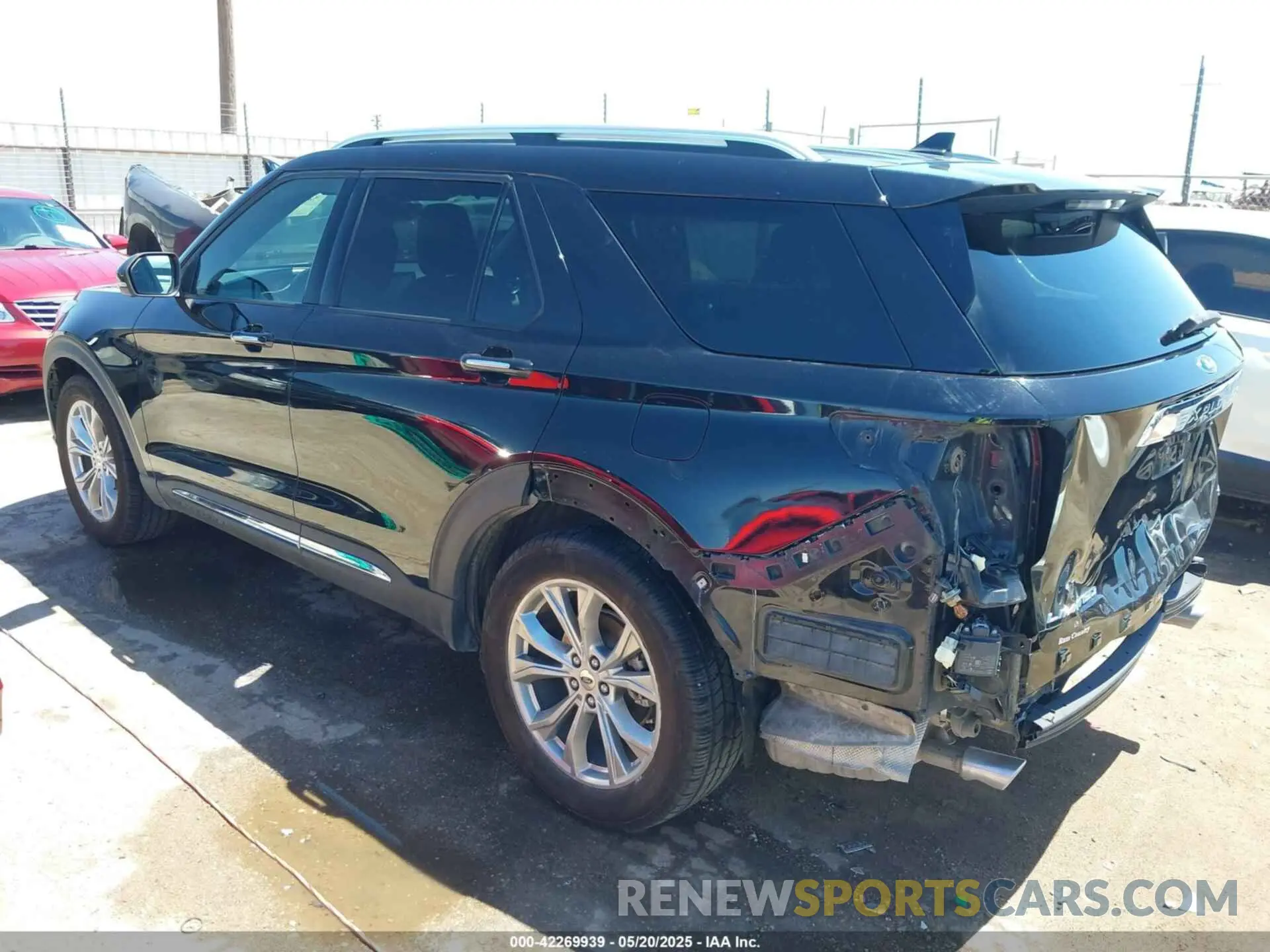 3 Фотография поврежденного автомобиля 1FMSK7FH0LGC00506 FORD EXPLORER 2020