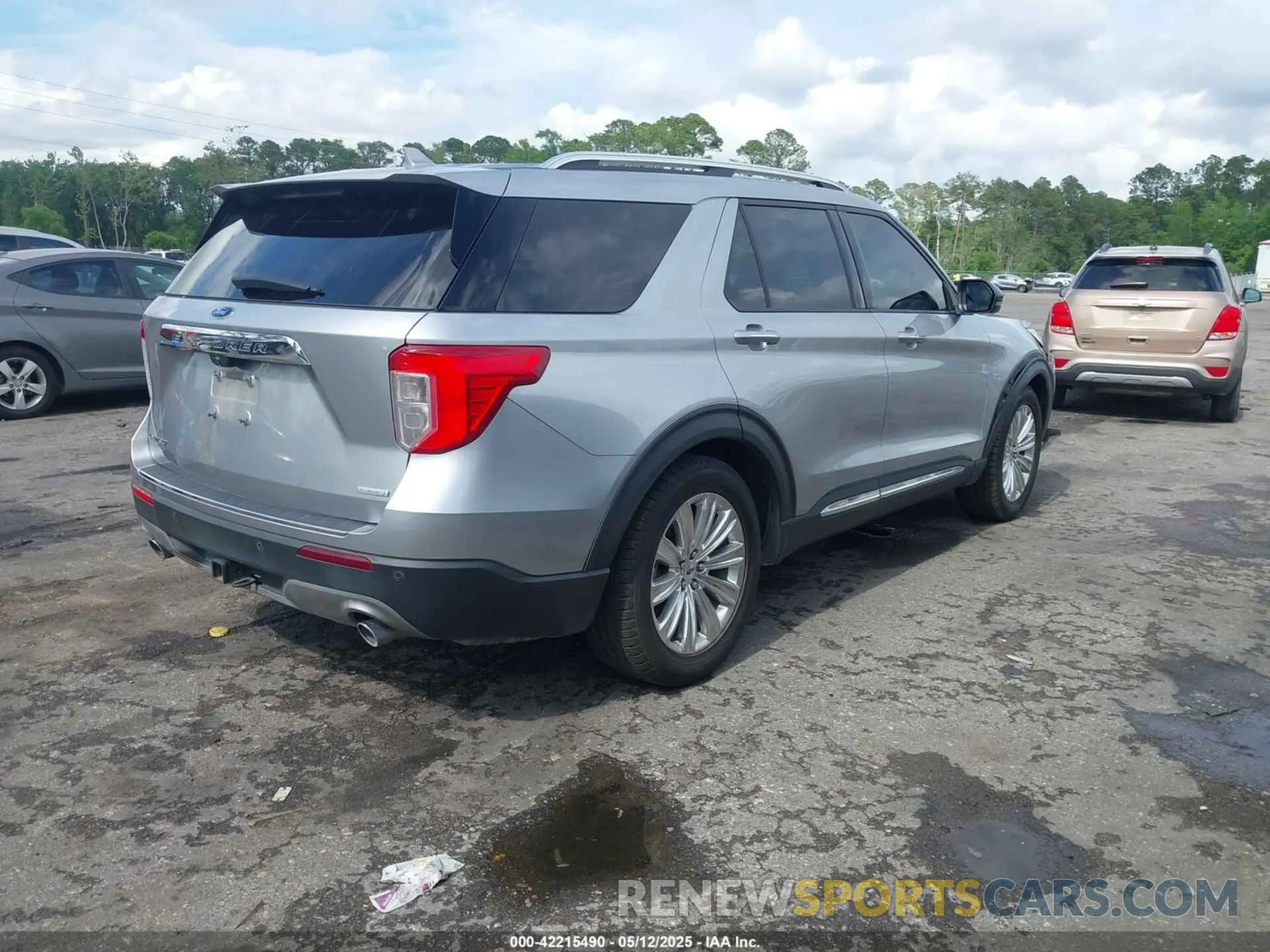 4 Photograph of a damaged car 1FMSK7FH1LGC23289 FORD EXPLORER 2020
