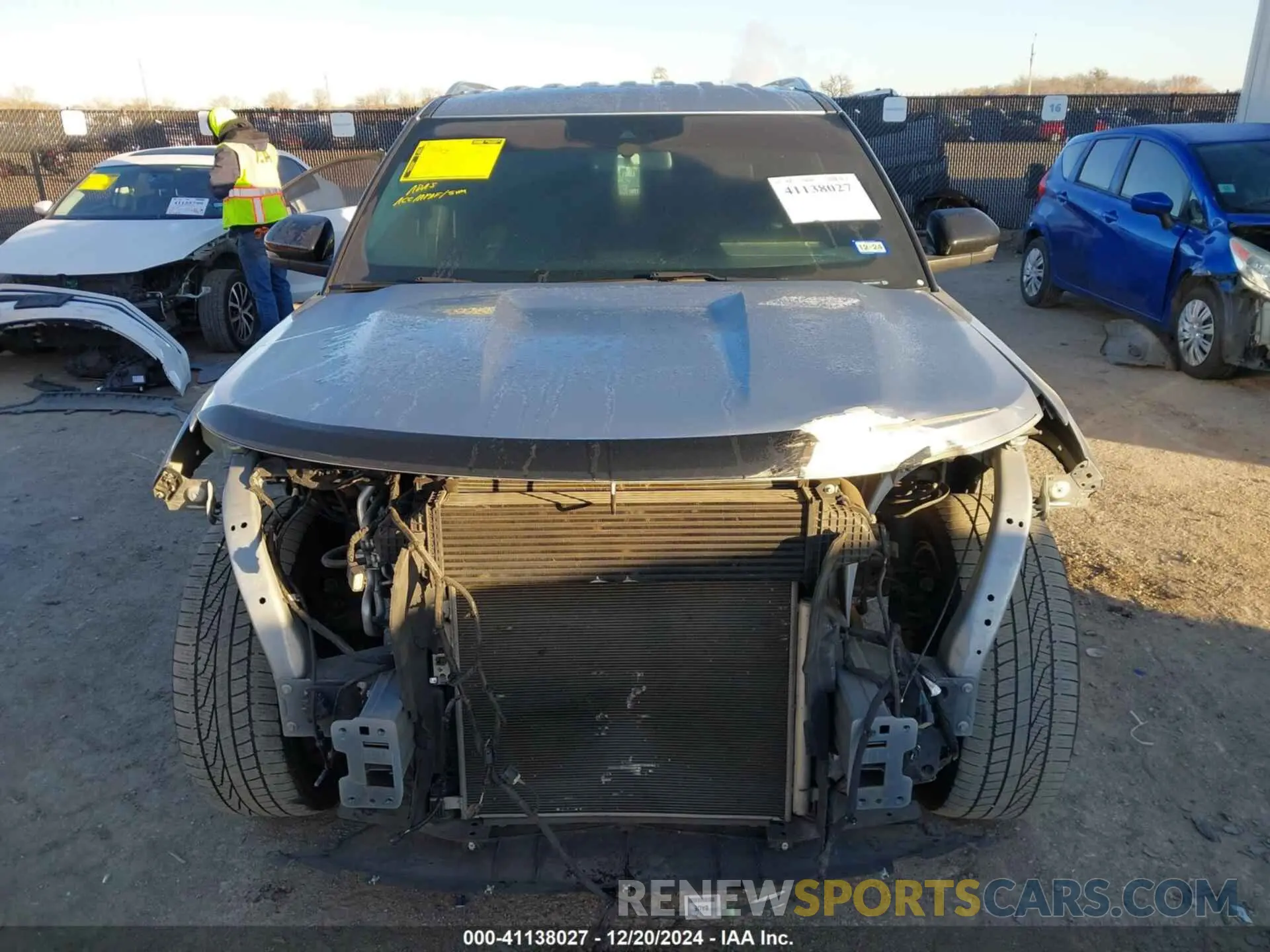 12 Фотография поврежденного автомобиля 1FMSK7FH3LGA80572 FORD EXPLORER 2020